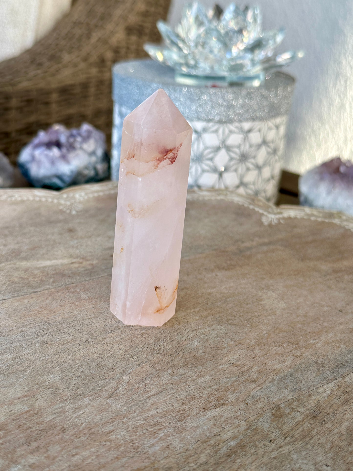 Fire Quartz Tower - Energizing Crystal for Focus, Creativity, and Balance, Ideal for Meditation and Home Decor