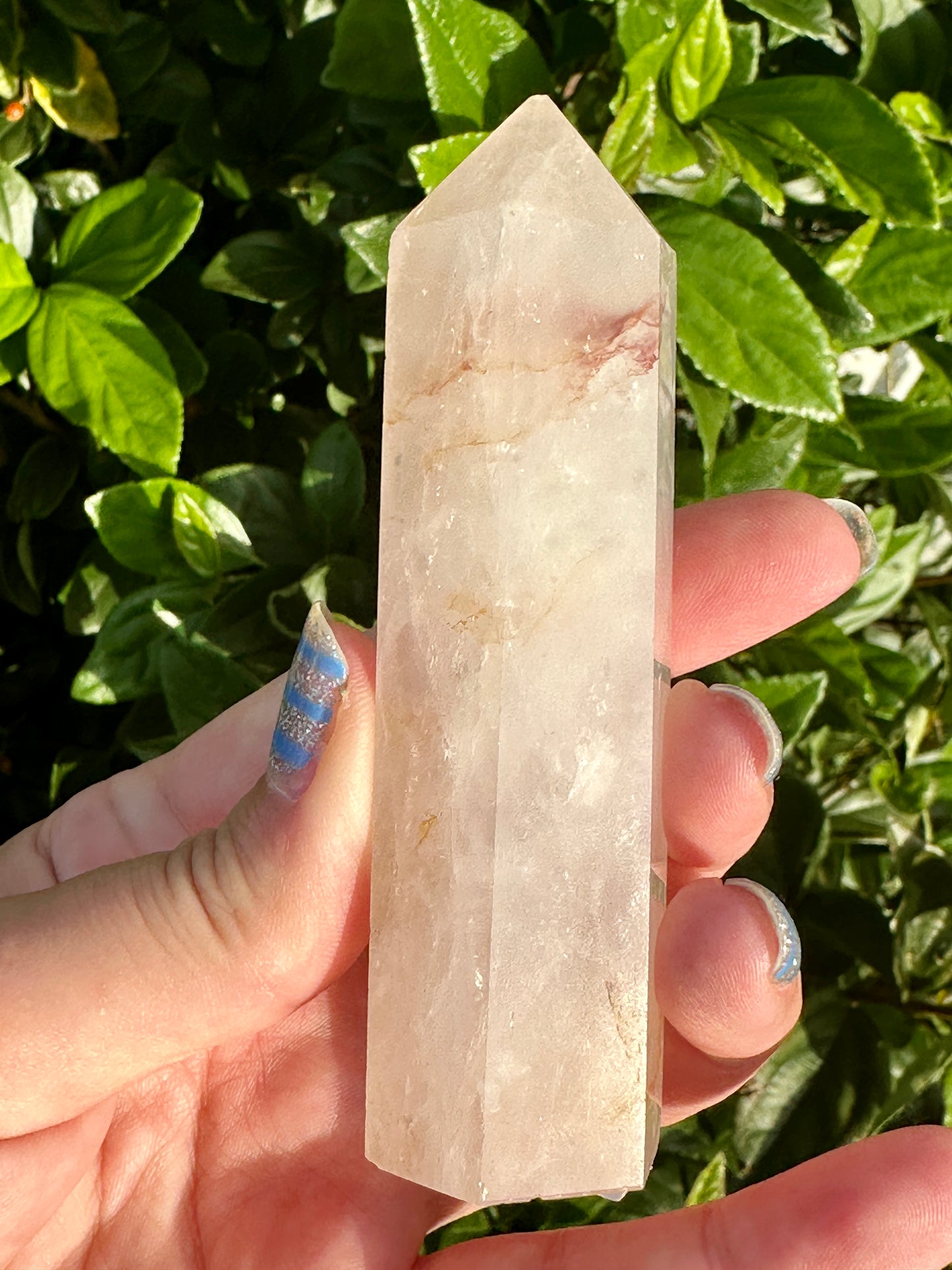Fire Quartz Tower - Energizing Crystal for Focus, Creativity, and Balance, Ideal for Meditation and Home Decor