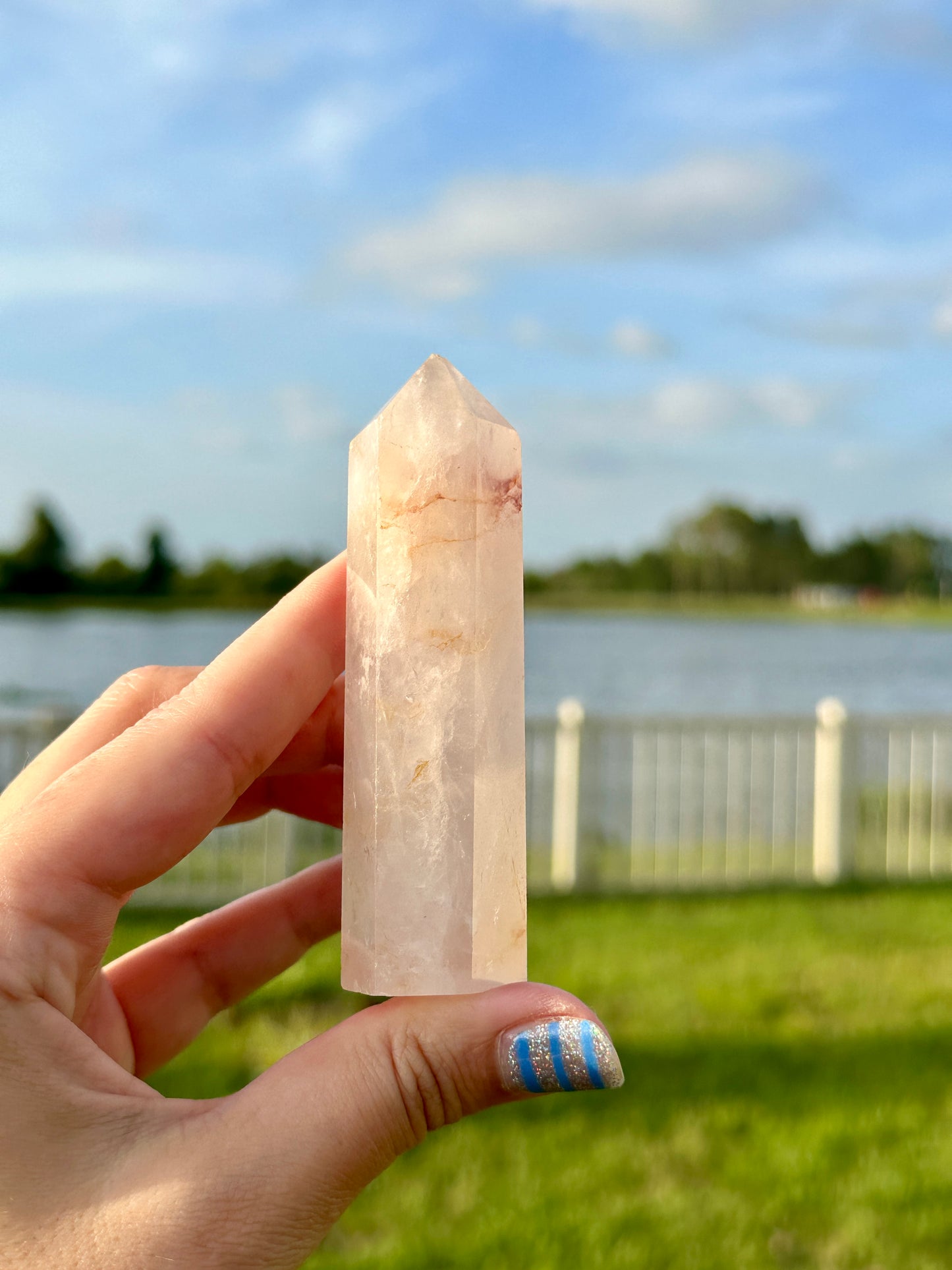Fire Quartz Tower - Energizing Crystal for Focus, Creativity, and Balance, Ideal for Meditation and Home Decor
