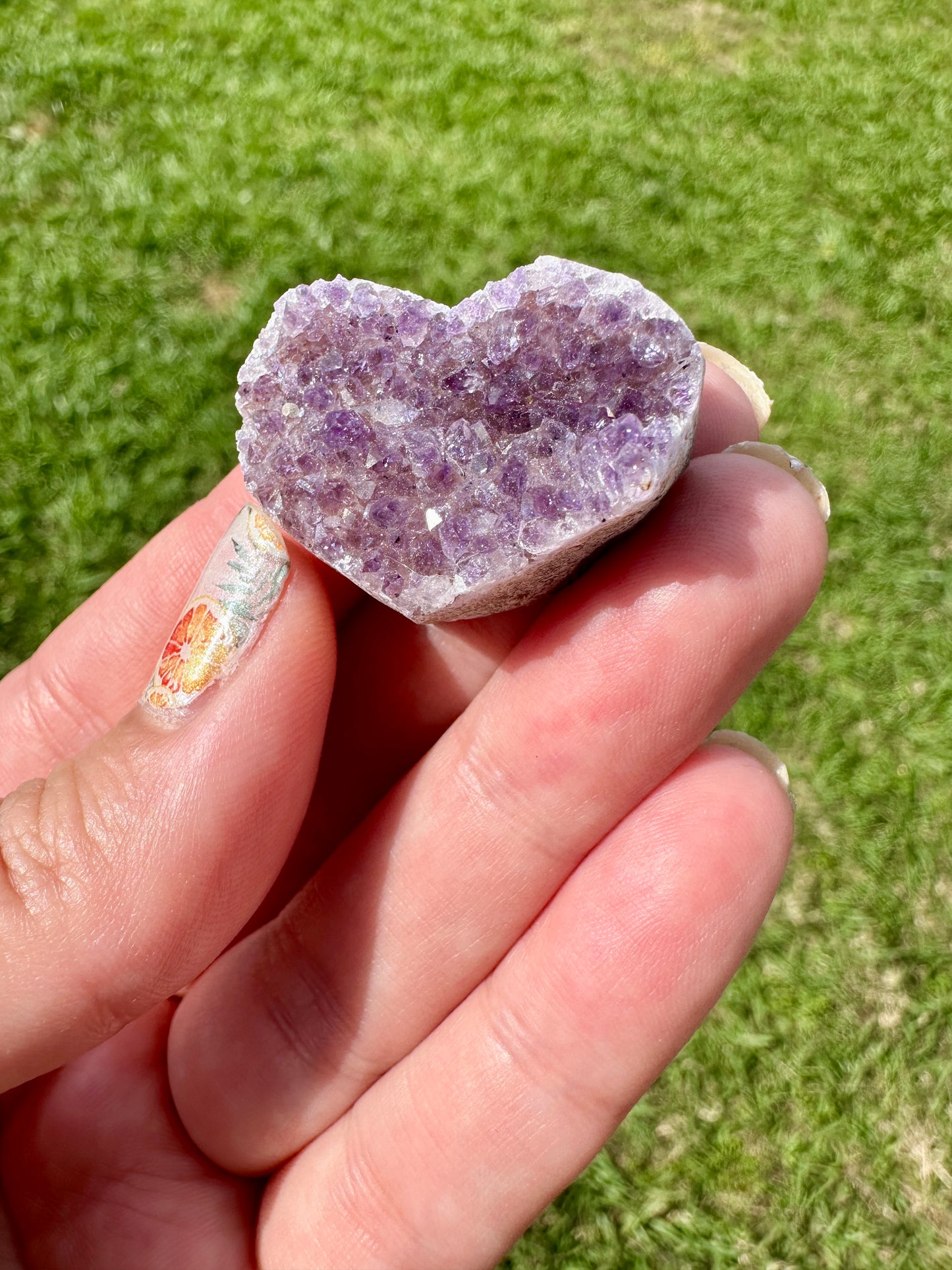 Uruguayan Amethyst Druzy Heart: A Captivating Gem for Love & Healing, Perfect for Collectors and Home Decor