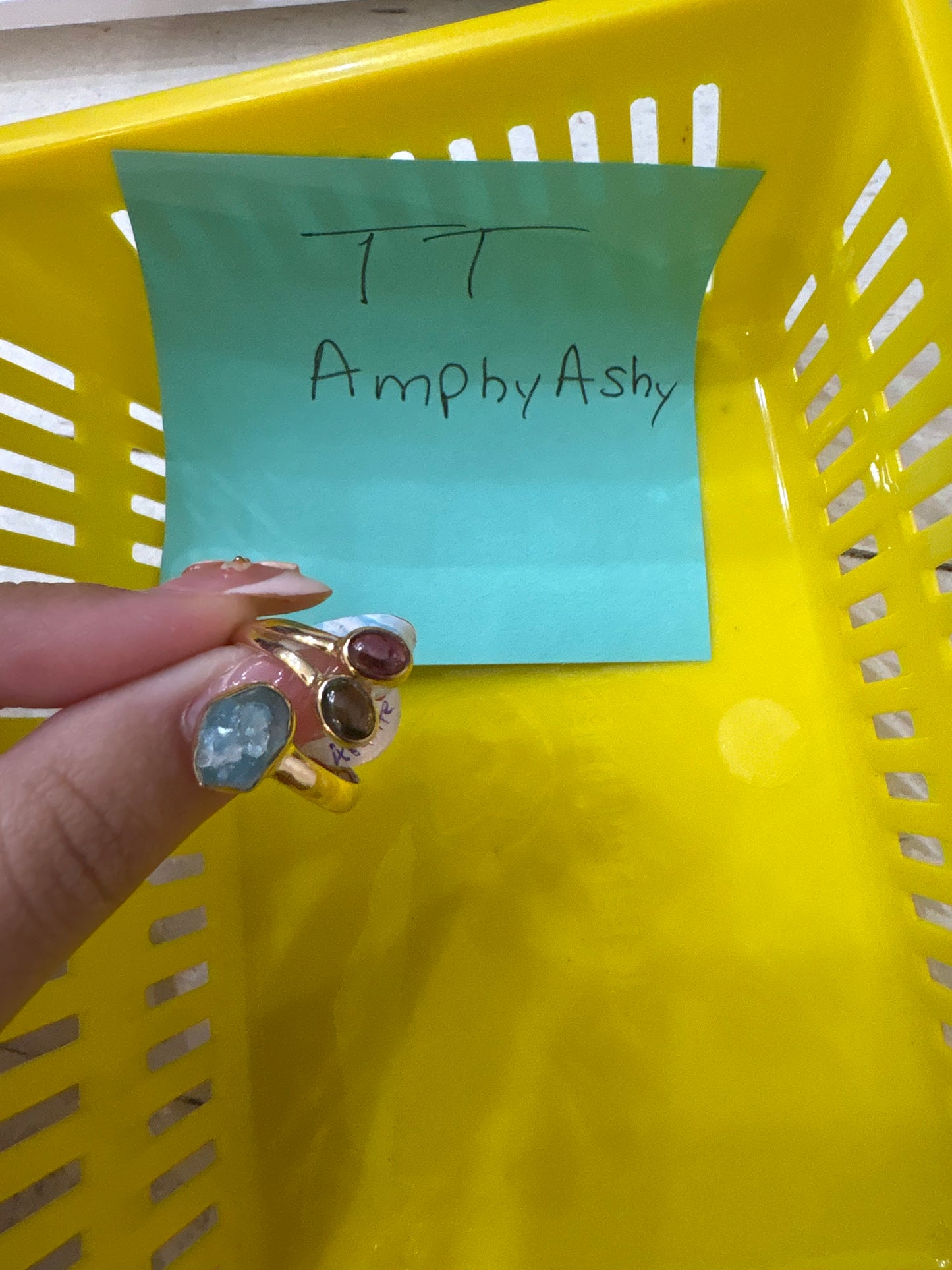 AMPHYASHY