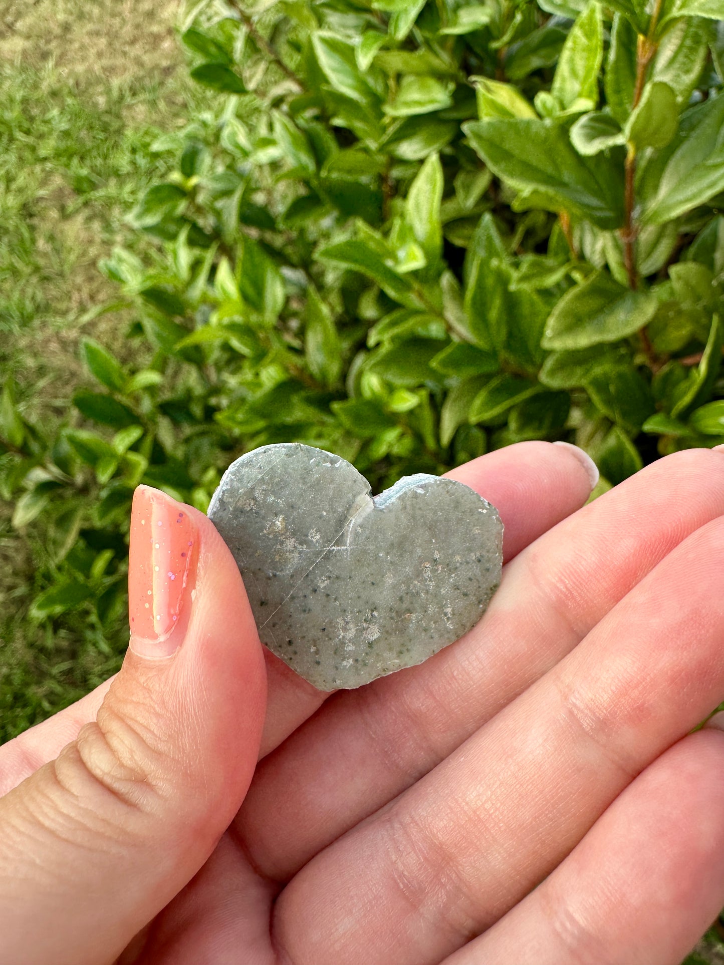 Uruguayan Amethyst Druzy Heart - Stunning Natural Gemstone, Perfect for Collectors and Home Decor, Radiant Purple Crystal Display