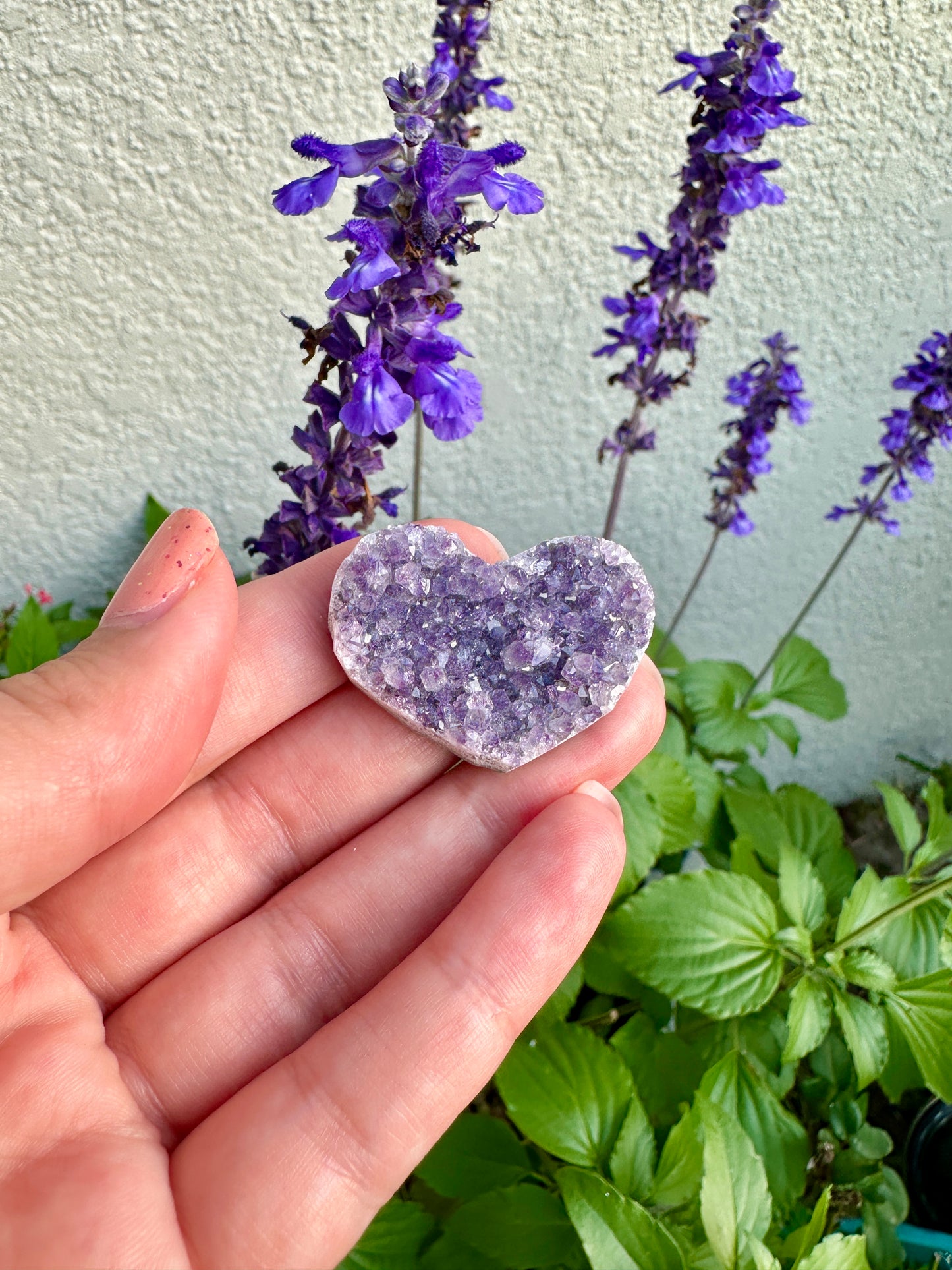 Uruguayan Amethyst Druzy Heart - Stunning Natural Gemstone, Perfect for Collectors and Home Decor, Radiant Purple Crystal Display