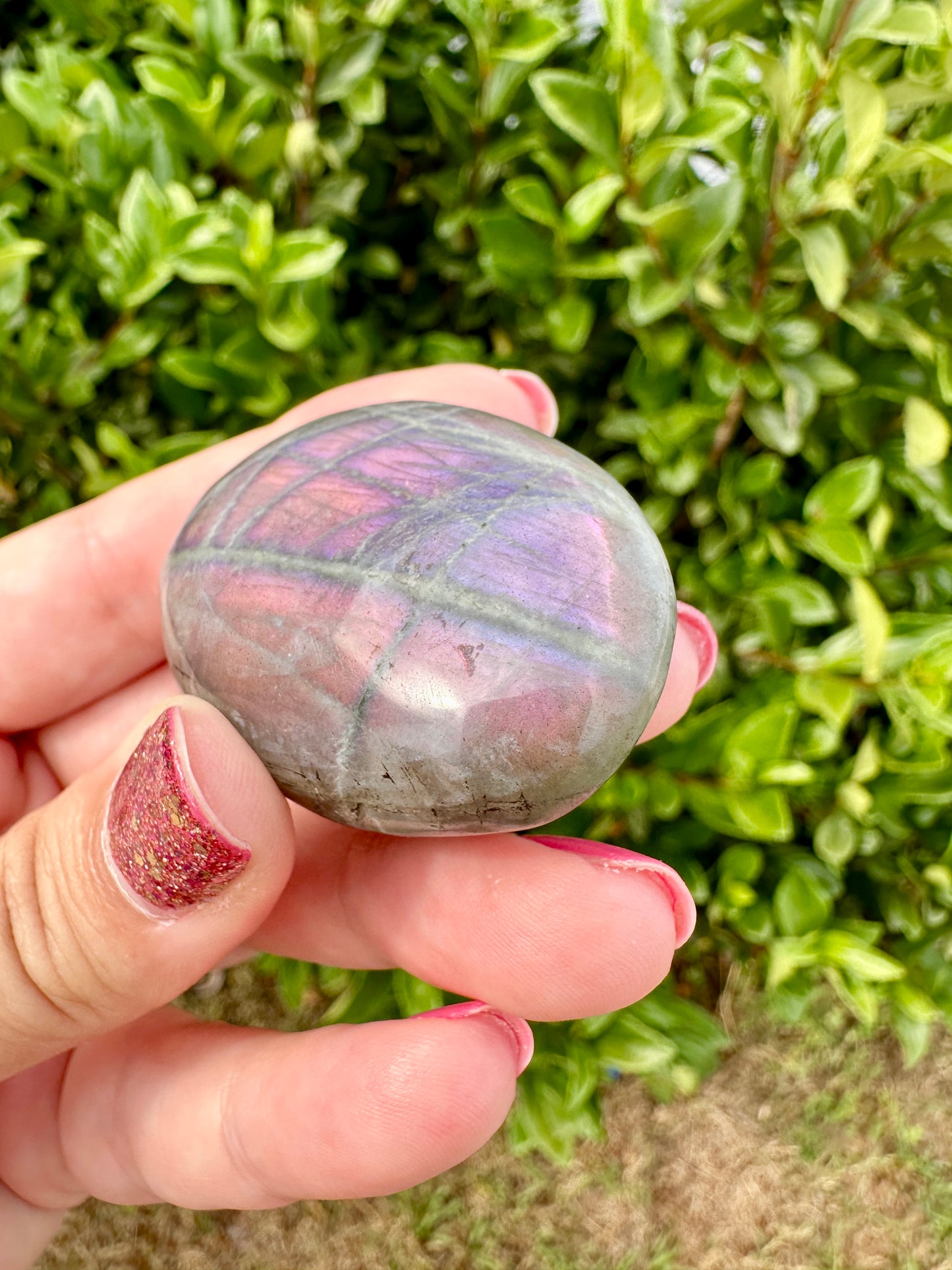 Labradorite Palm Stone for Intuition and Protection - Enhance Your Spiritual Journey with This Mystical Crystal, Ideal for Energy Work