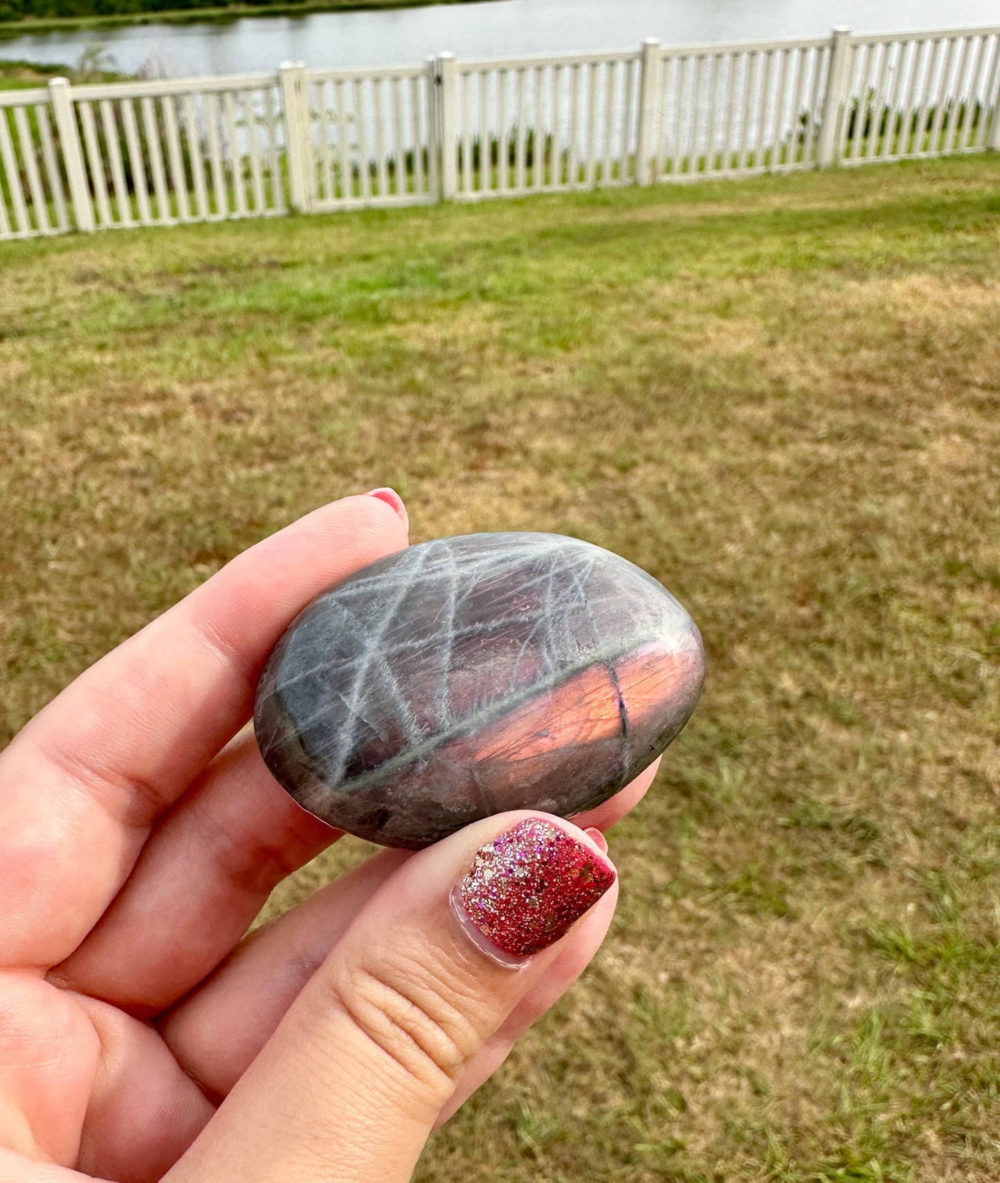Labradorite Palm Stone for Intuition and Protection - Enhance Your Spiritual Journey with This Mystical Crystal, Ideal for Energy Work