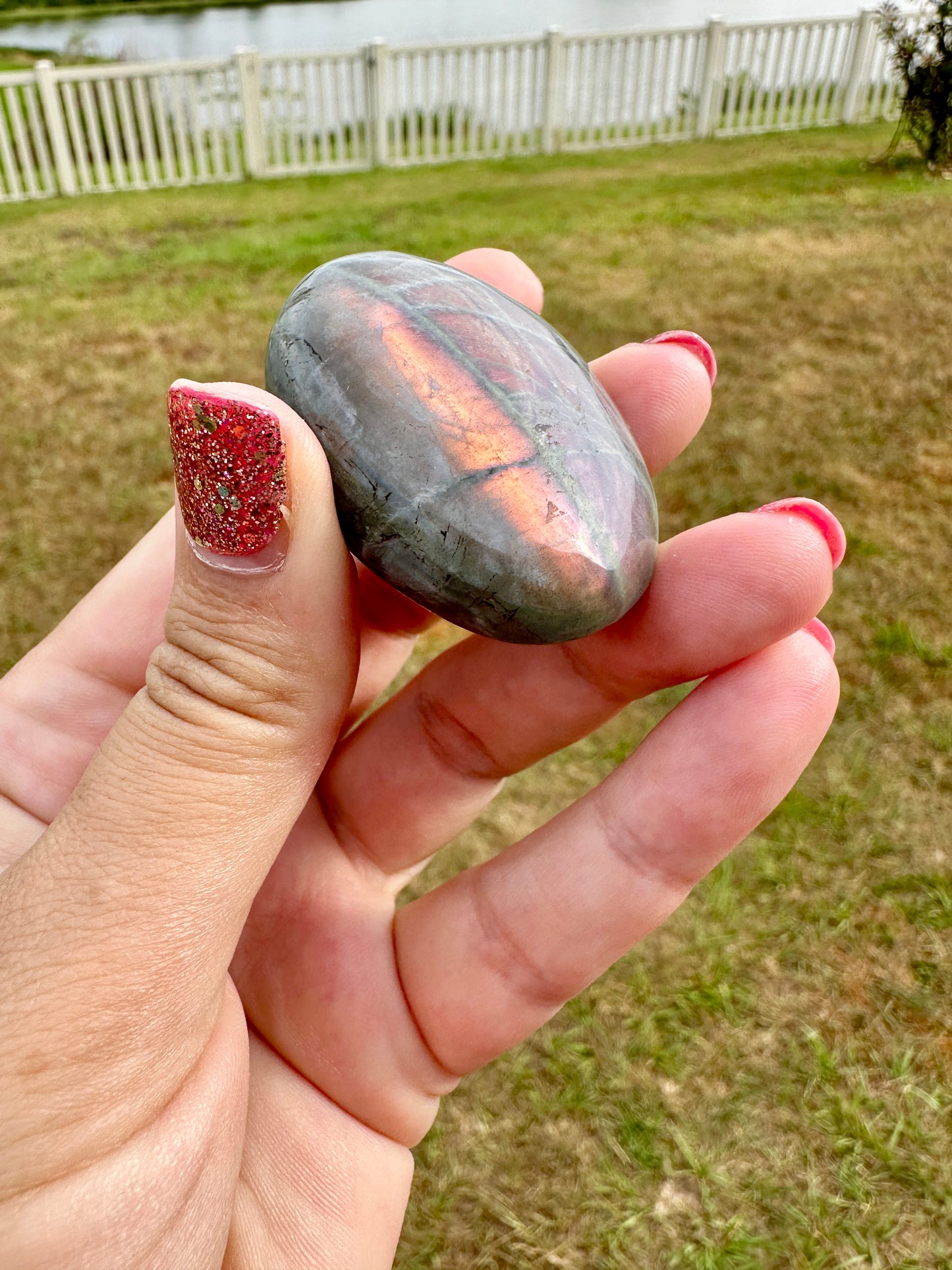 Labradorite Palm Stone for Intuition and Protection - Enhance Your Spiritual Journey with This Mystical Crystal, Ideal for Energy Work