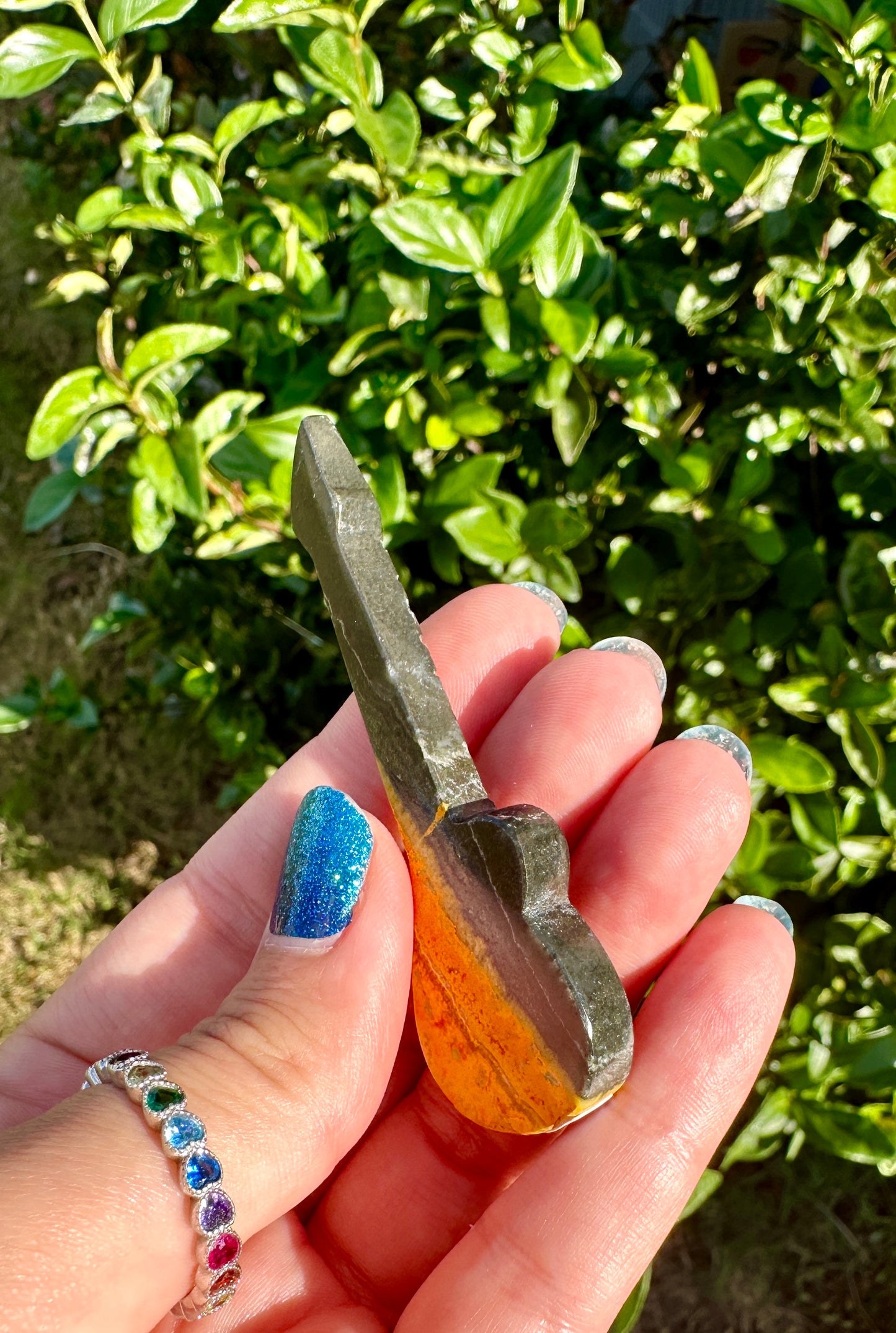 Bumble Bee Jasper - Guitar 🎸