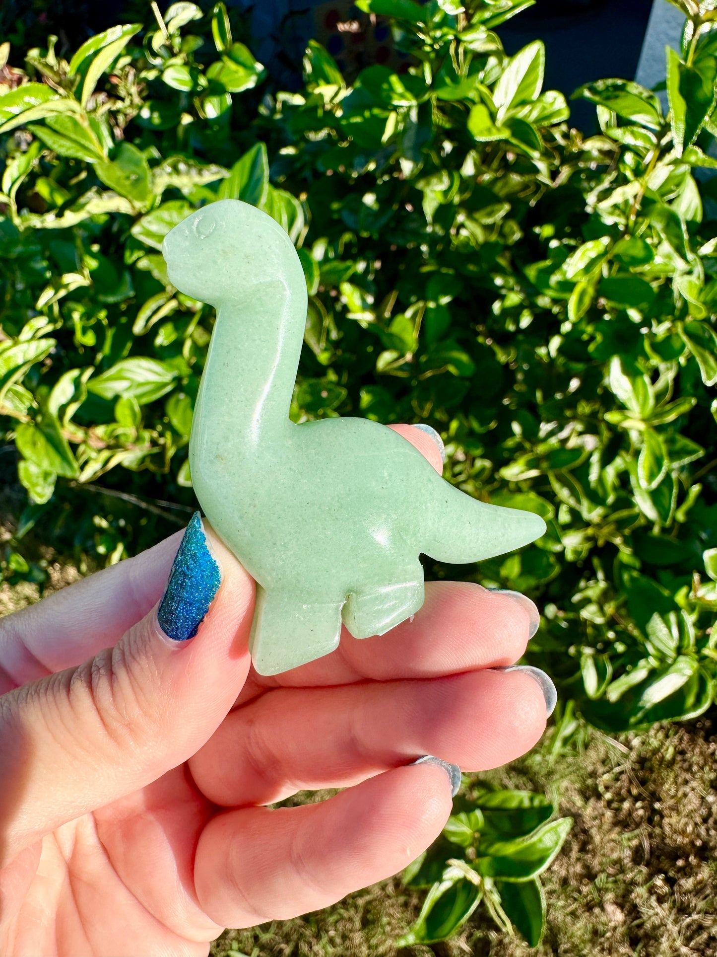 Green Aventurine Dinosaur Carving: Unique Decor Piece for Luck & Growth, Perfect for Collectors and Enthusiasts of Natural Healing