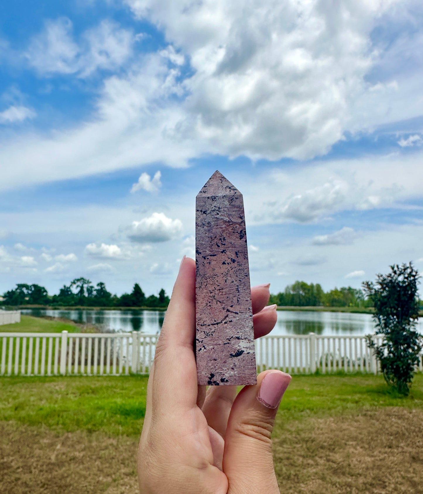 Beautiful Picture Jasper Tower β Natural Jasper Crystal Point β Healing Stone β Meditation Tool β Unique Home Decor β Chakra Balancing Tower