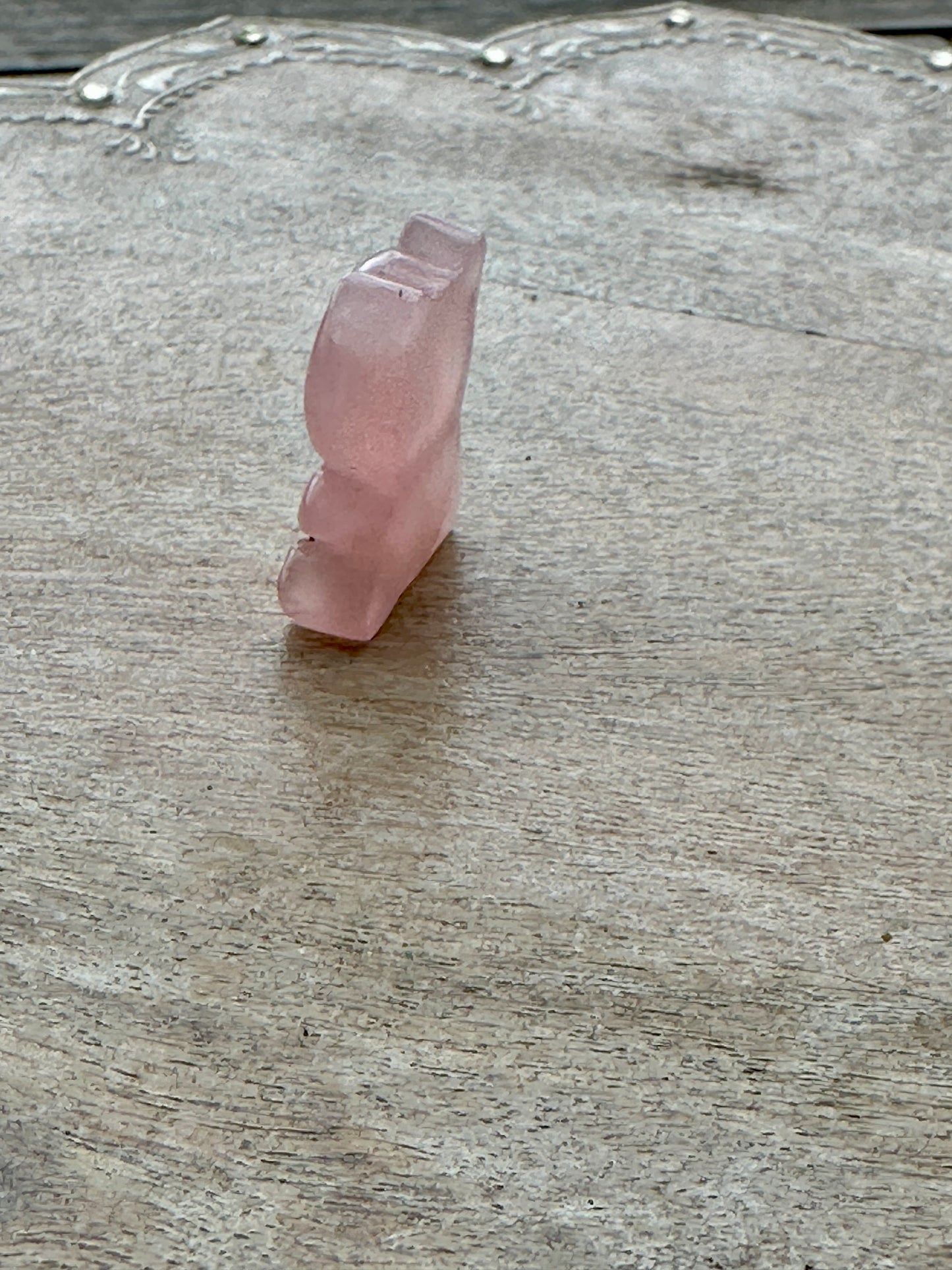 Adorable Rose Quartz Bear Figurine - Perfect for Crystal Collectors, Unique Home Decor & Gift Idea