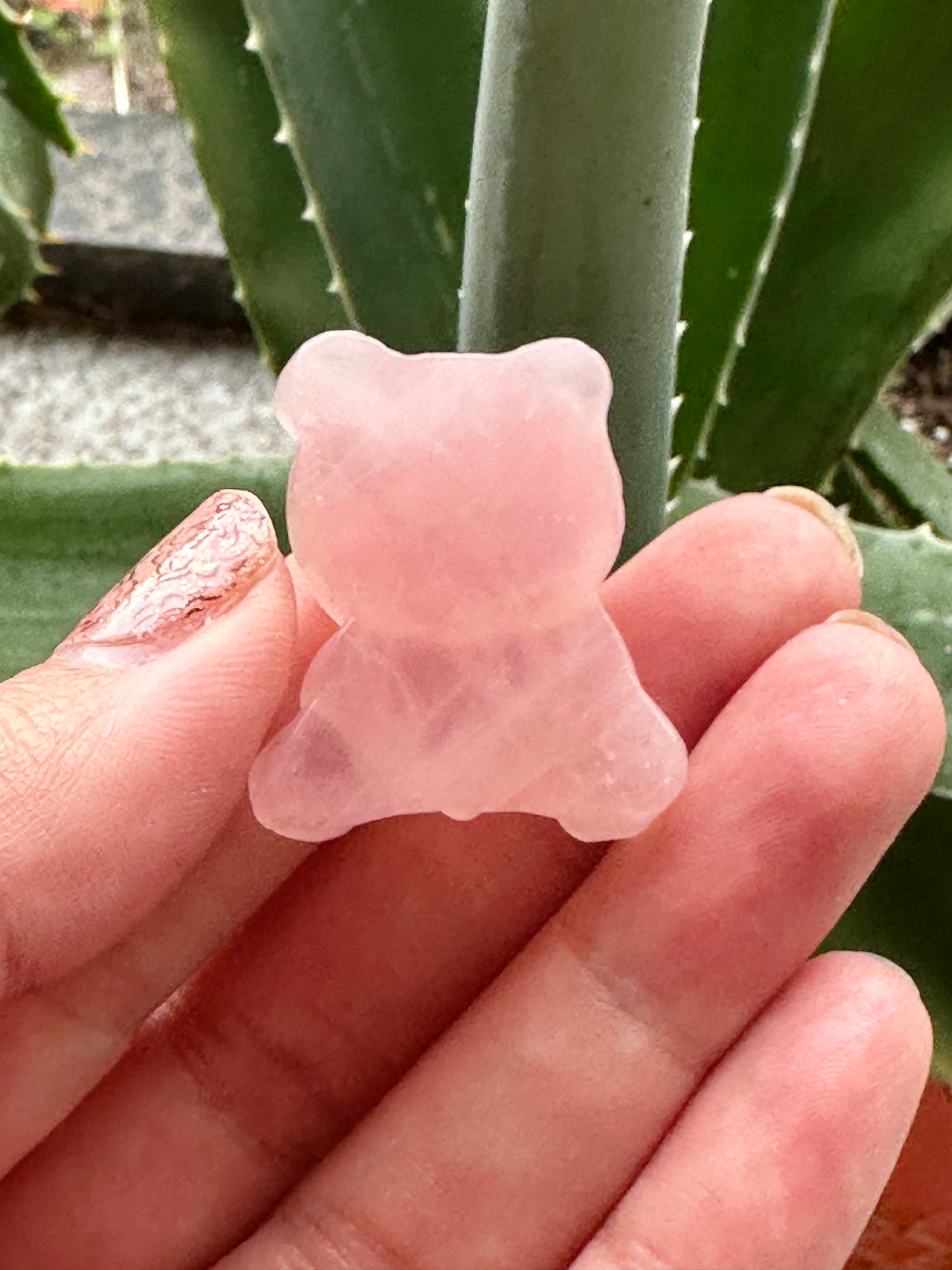 Adorable Rose Quartz Bear Figurine - Perfect for Crystal Collectors, Unique Home Decor & Gift Idea