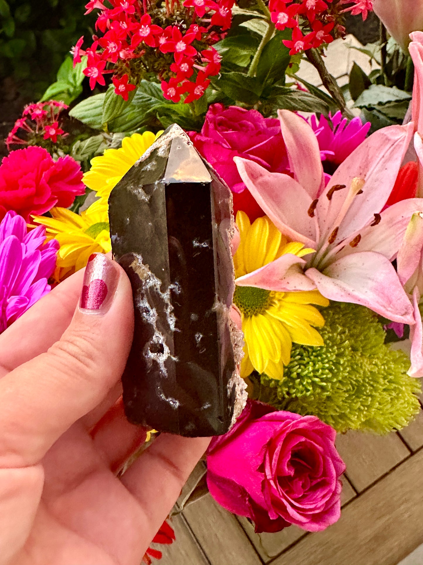 Druzy Agate Tower - Sparkling Natural Wonder for Energy Amplification and Emotional Balance, Perfect for Home or Office Decor