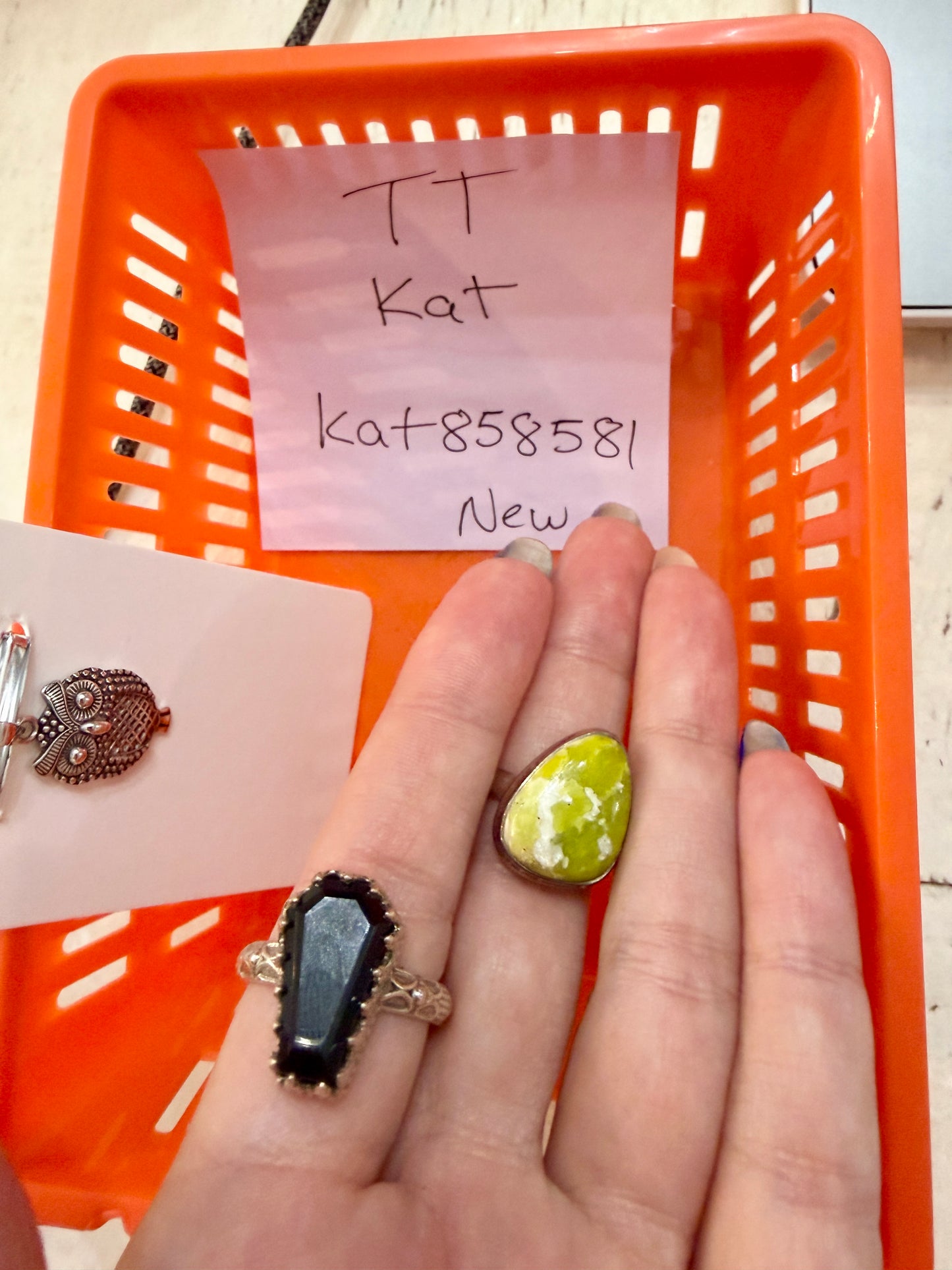 kat858581