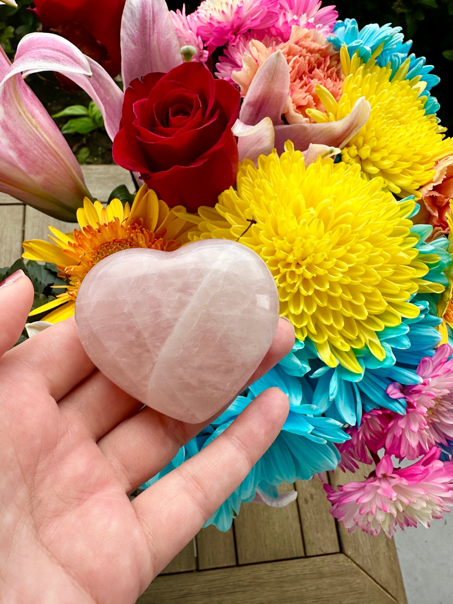 Exquisite Rose Quartz Heart Carving β Natural Healing Crystal for Love and Harmony β Unique Gift