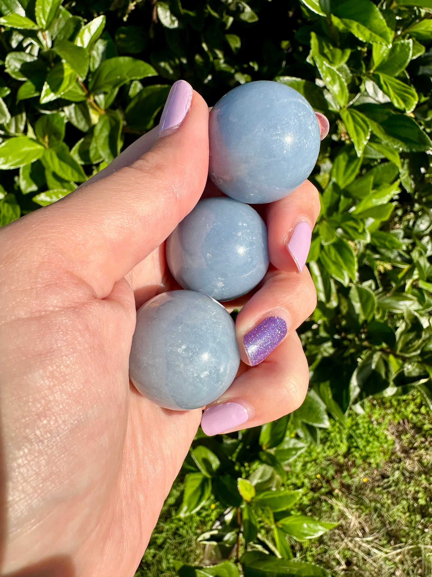 Angelite Spheres 28mm - Serene Blue Angelite Crystal Balls for Healing, Meditation, and Spiritual Decor
