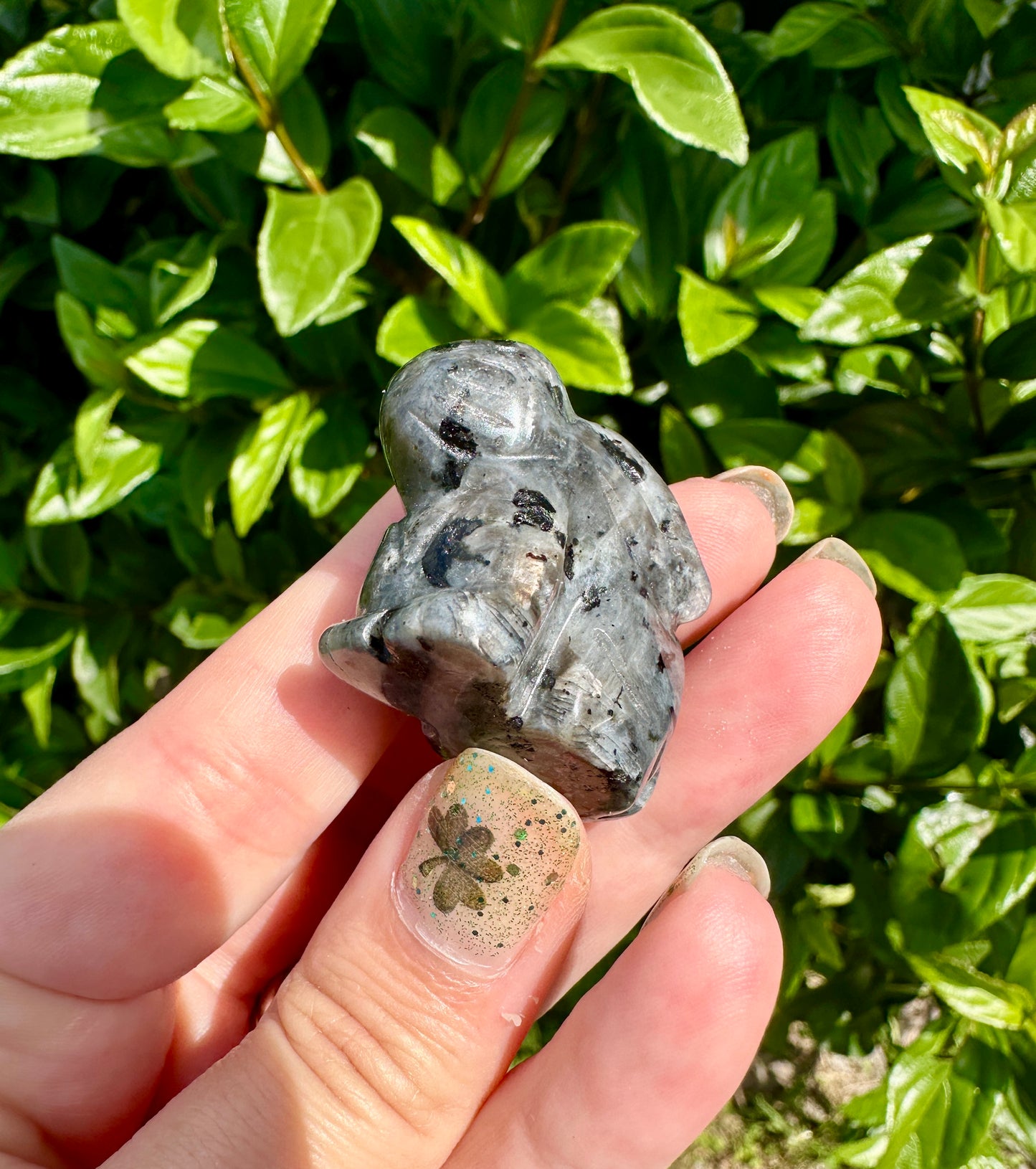 Larvikite Rabbit Carving - Unique Home Decor, Handcrafted Stone Bunny, Perfect Gift for Nature Lovers, Mystic Animal Figurine