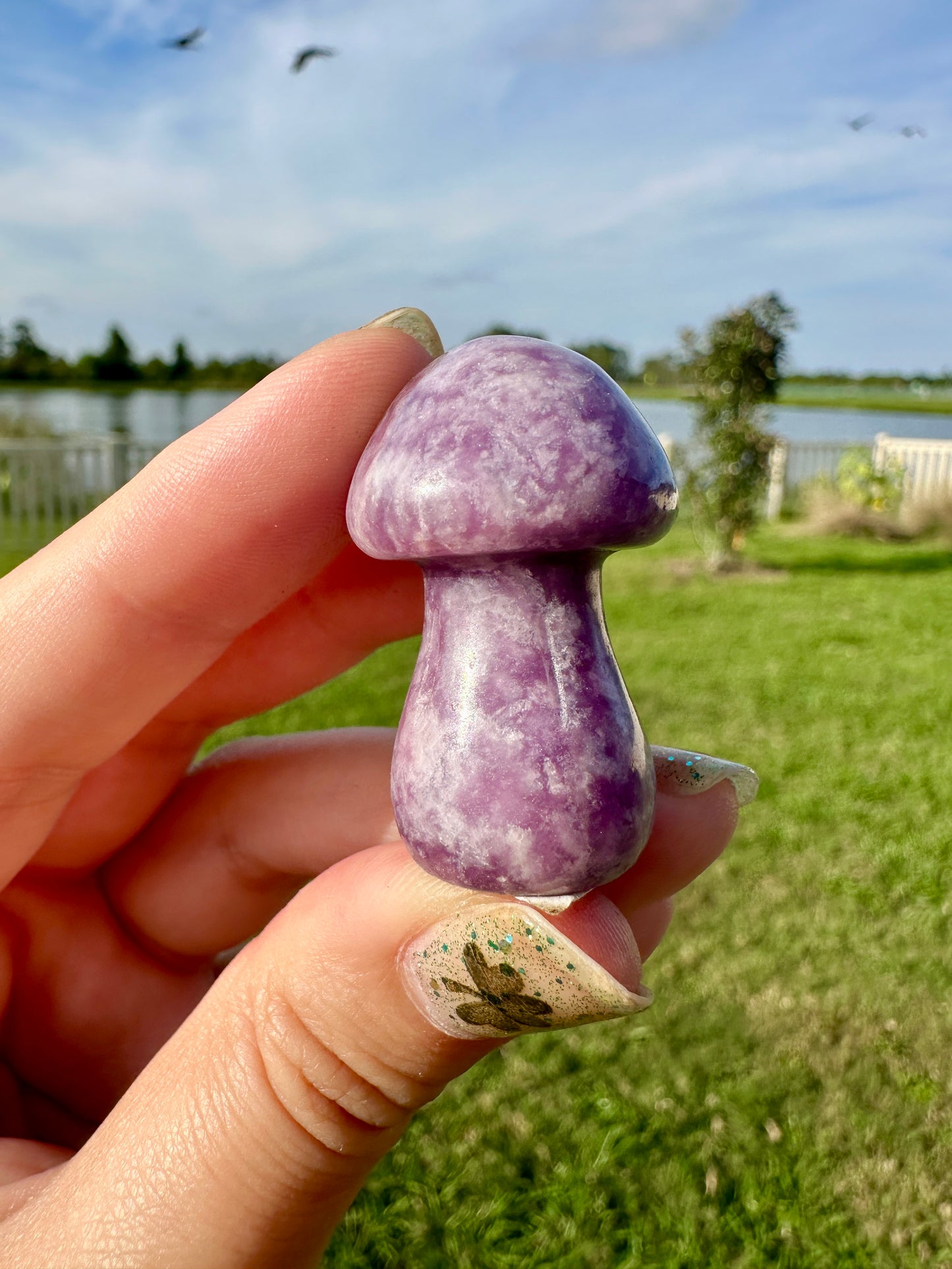 Lepidolite Mushroom Carving - Soothing Crystal Decor for Peaceful Ambiance in Home and Wellness Spaces