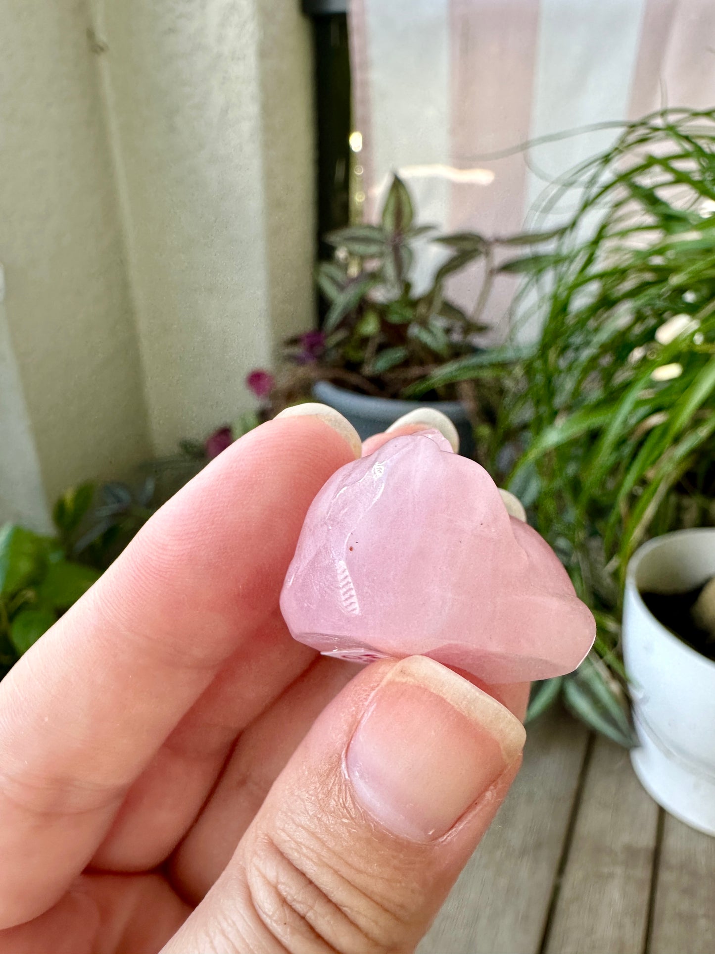 Rose Quartz Sleeping Cat Carving for Home Decor | Natural Stone Healing Crystal Figurine | Spiritual Animal Totem Gift