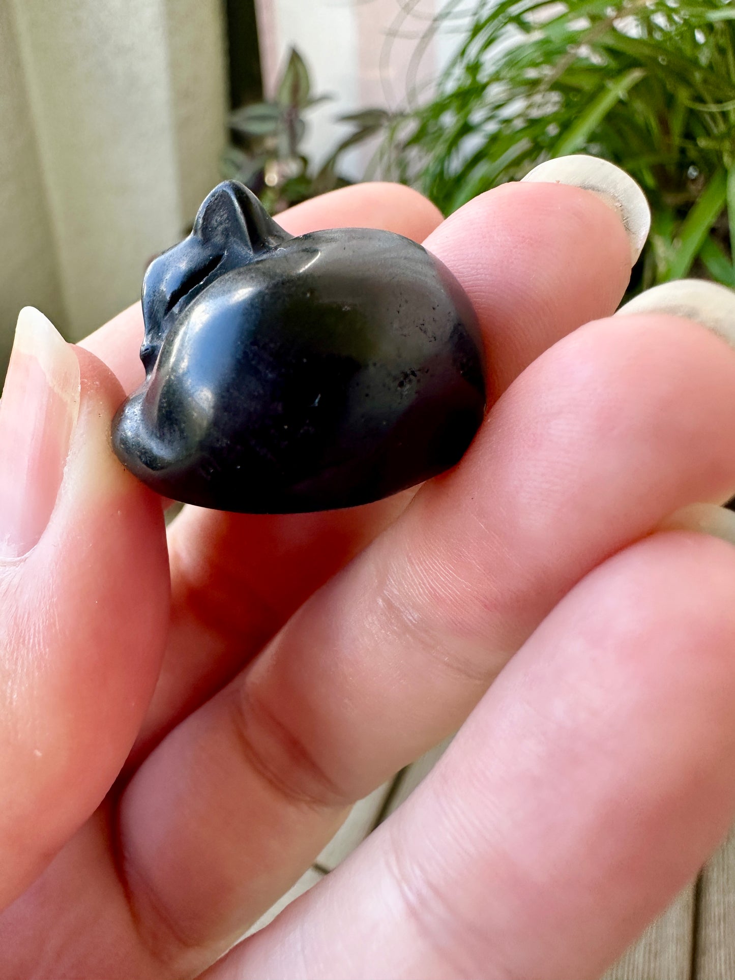 Black Obsidian Sleeping Cat Carving for Home Decor | Natural Healing Crystal Figurine | Spiritual Animal Totem | Protective Stone Gift