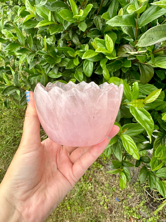Rose Quartz Lotus Bowl - Handcrafted Crystal Healing Dish, Love Enhancing Home Decor, Spiritual Reiki Infused Energy Bowl