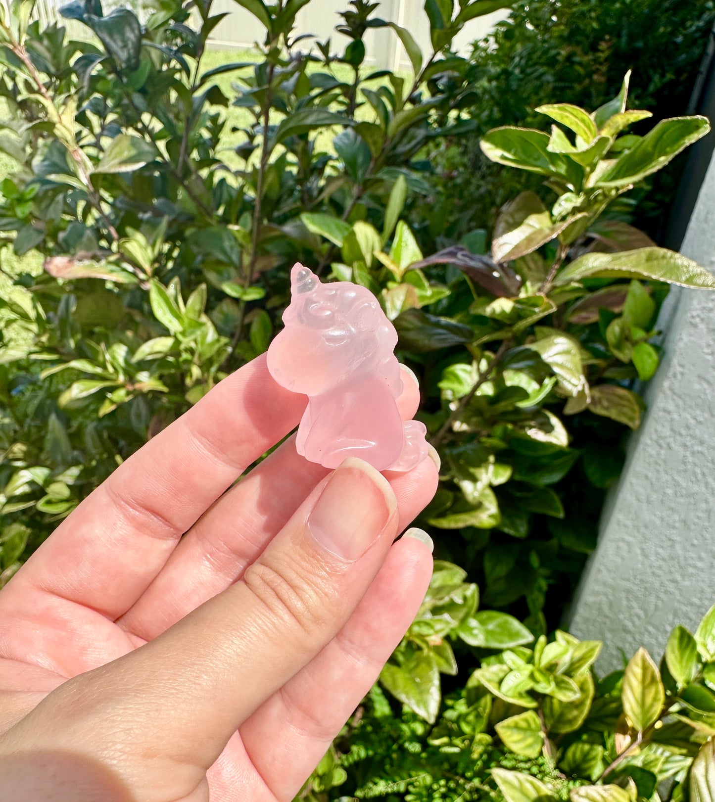 Rose Quartz Unicorn Figurine, Healing Crystal Unicorn Statue, Spiritual Decor, Unique Gift for Crystal Lovers, Rose Quartz Sculpture