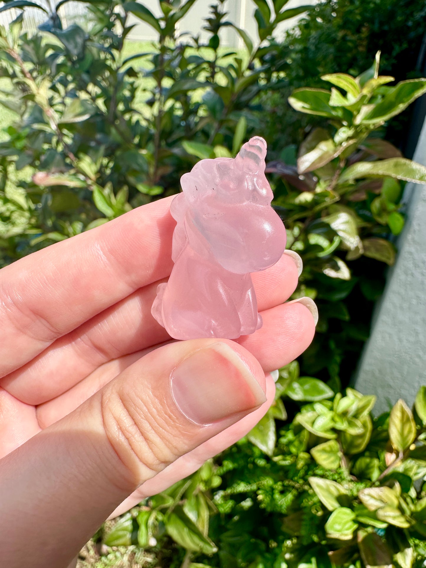 Rose Quartz Unicorn Figurine, Healing Crystal Unicorn Statue, Spiritual Decor, Unique Gift for Crystal Lovers, Rose Quartz Sculpture