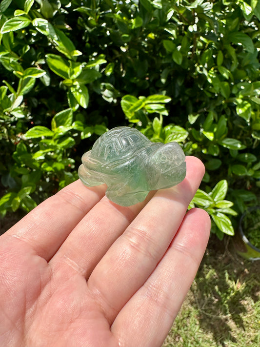 Fluorite Turtle Carving - Handcrafted Gemstone Sculpture for Healing & Protection, Unique Crystal Turtle Decor, Serene Energy Companion