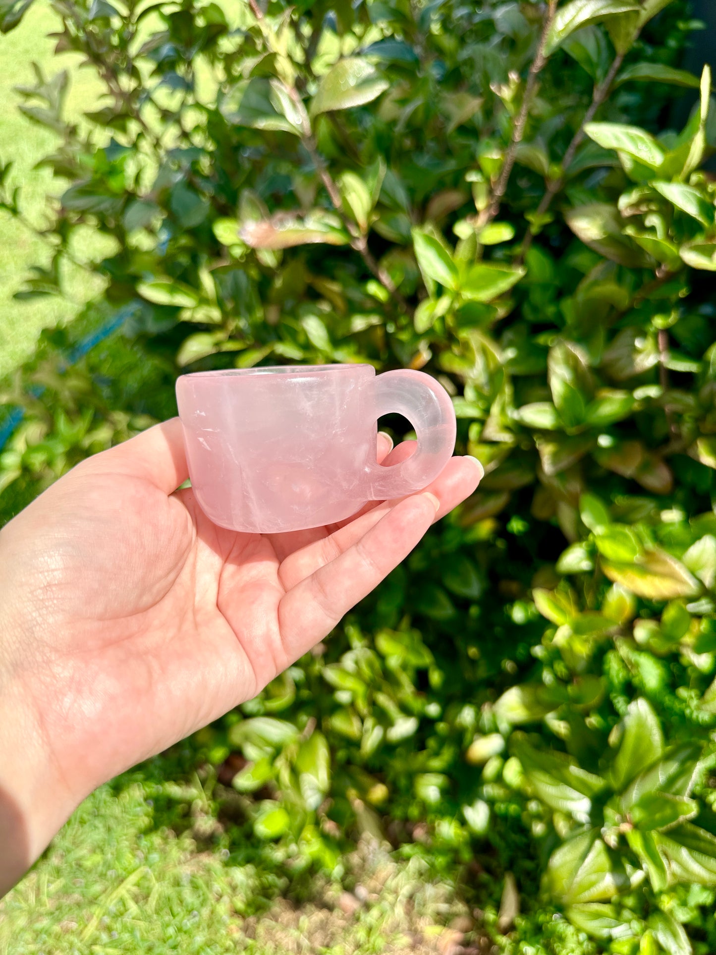 Rose Quartz Cup, Healing Crystal Drinkware, Unique Rose Quartz Chalice, Spiritual Gift for Crystal Lovers, Natural Stone Mug