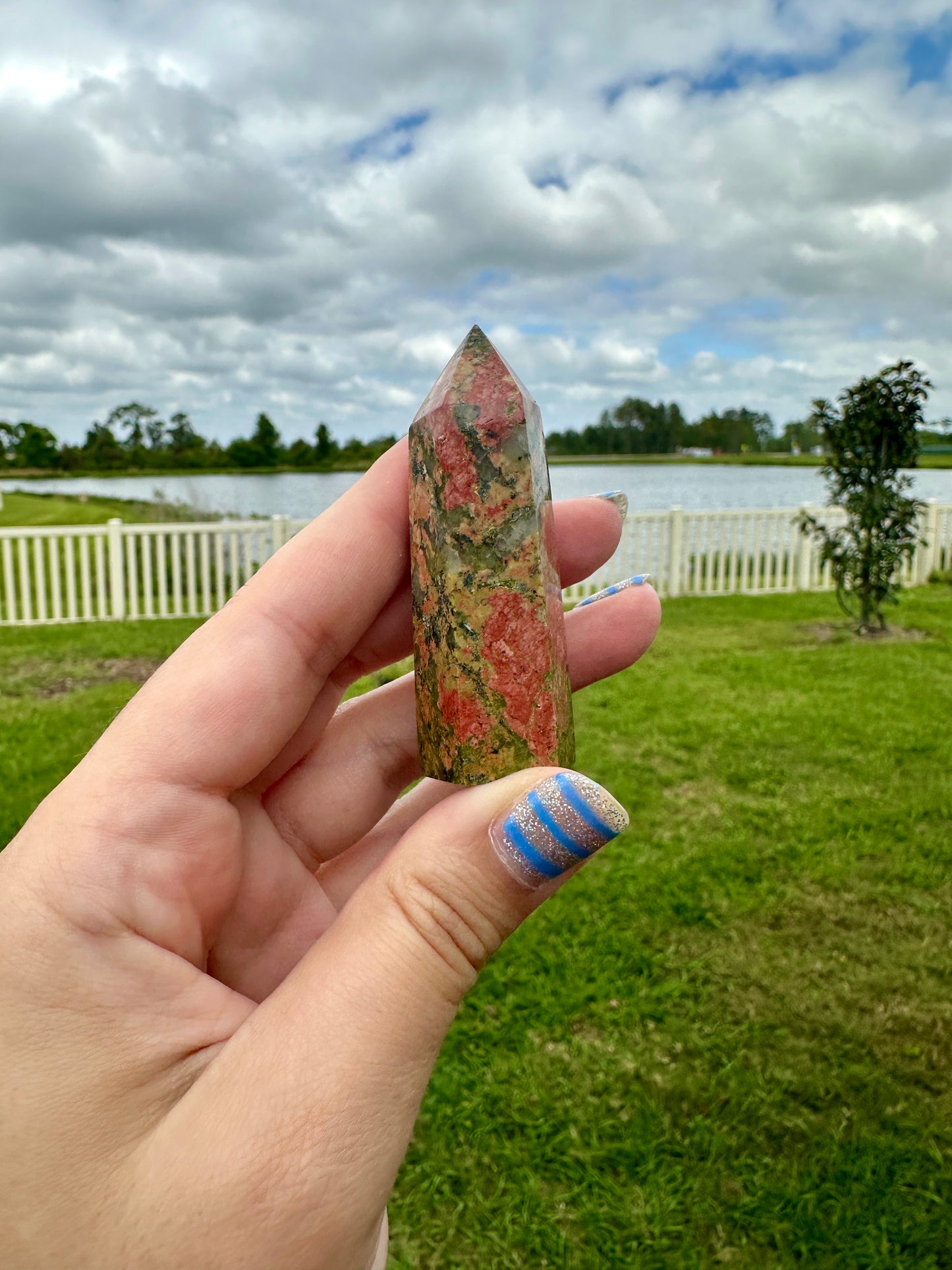 Captivating Unakite Tower - Harmonize Balance & Emotional Healing, A Gemstone Beacon of Growth and Heart Chakra Activation for Home and Spirit