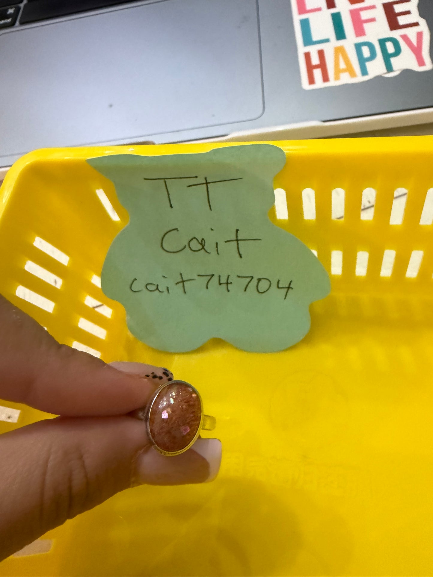 cait74704
