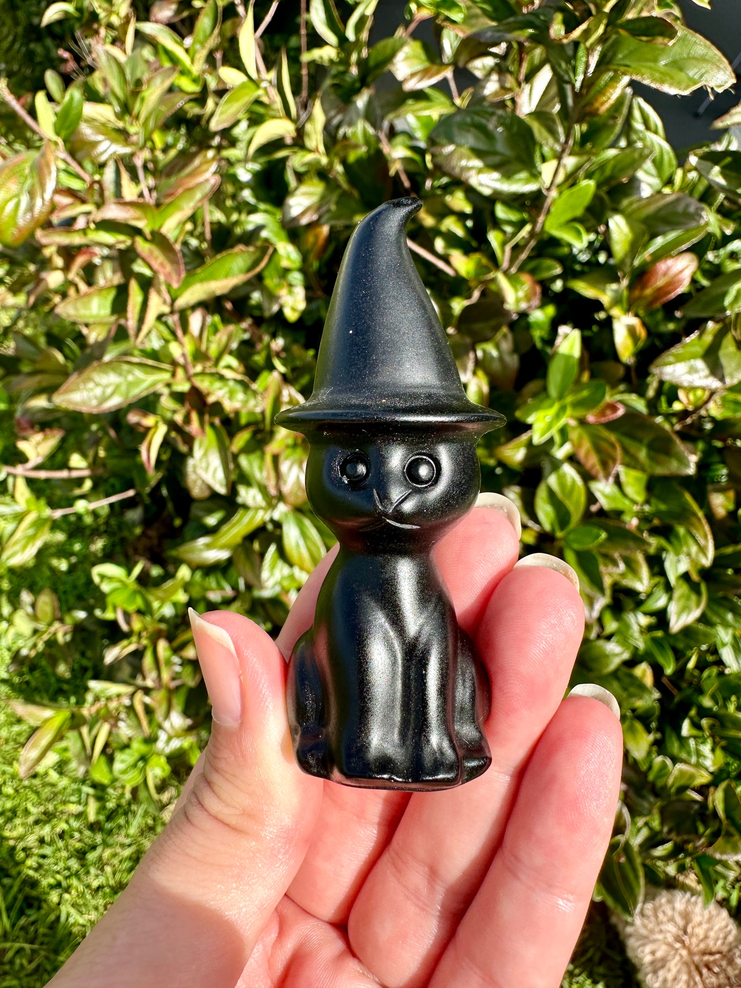 Black Obsidian Cat Witch Carving - Magical Feline Sculpture for Witchy Decor, Spiritual Protection, Altar, Gift for Cat Lovers