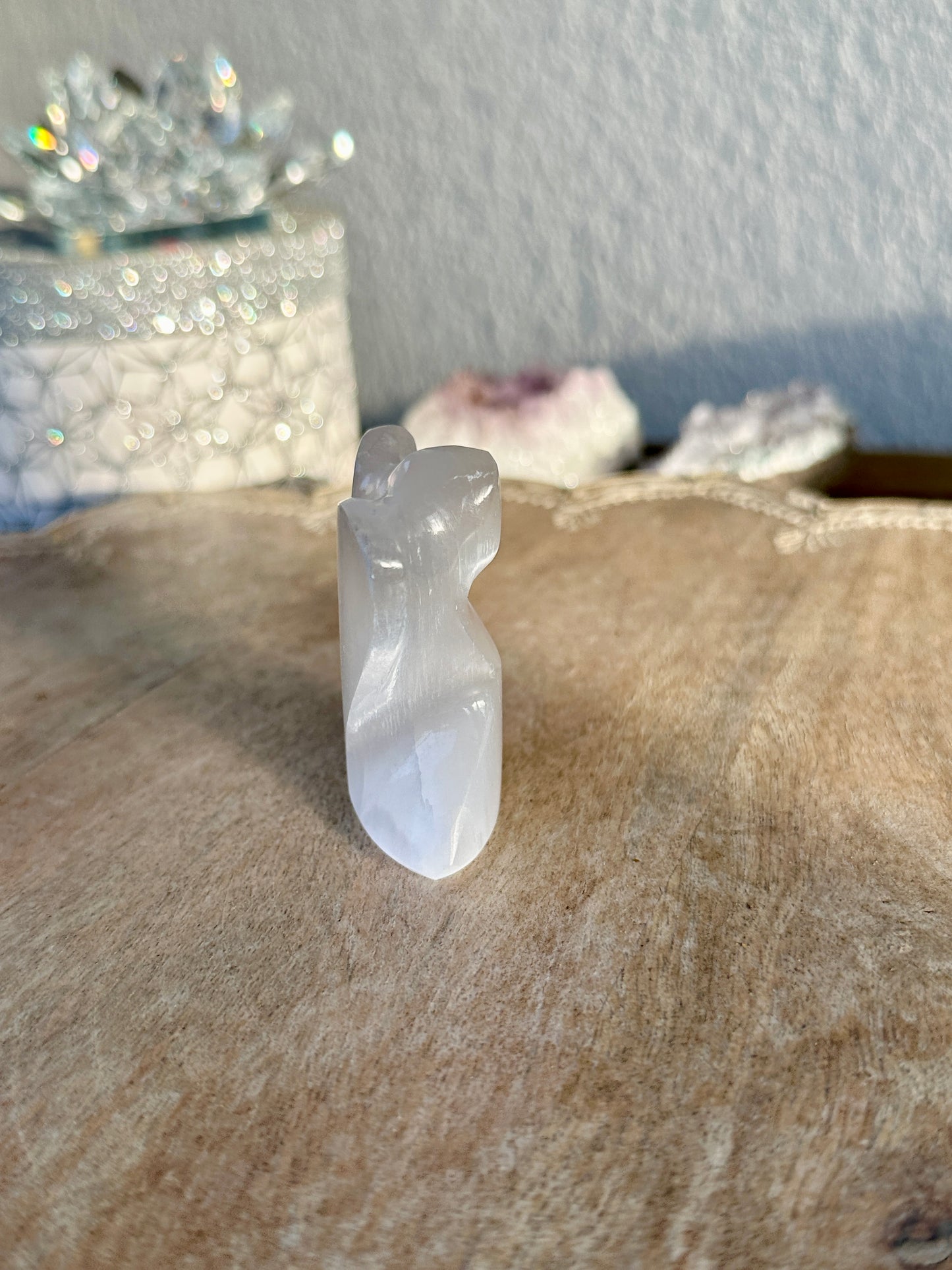 Angel Selenite Carving: Divine Handcrafted Gemstone Figurine for Spiritual Healing and Peaceful Home Decor, Ideal for Meditation Spaces