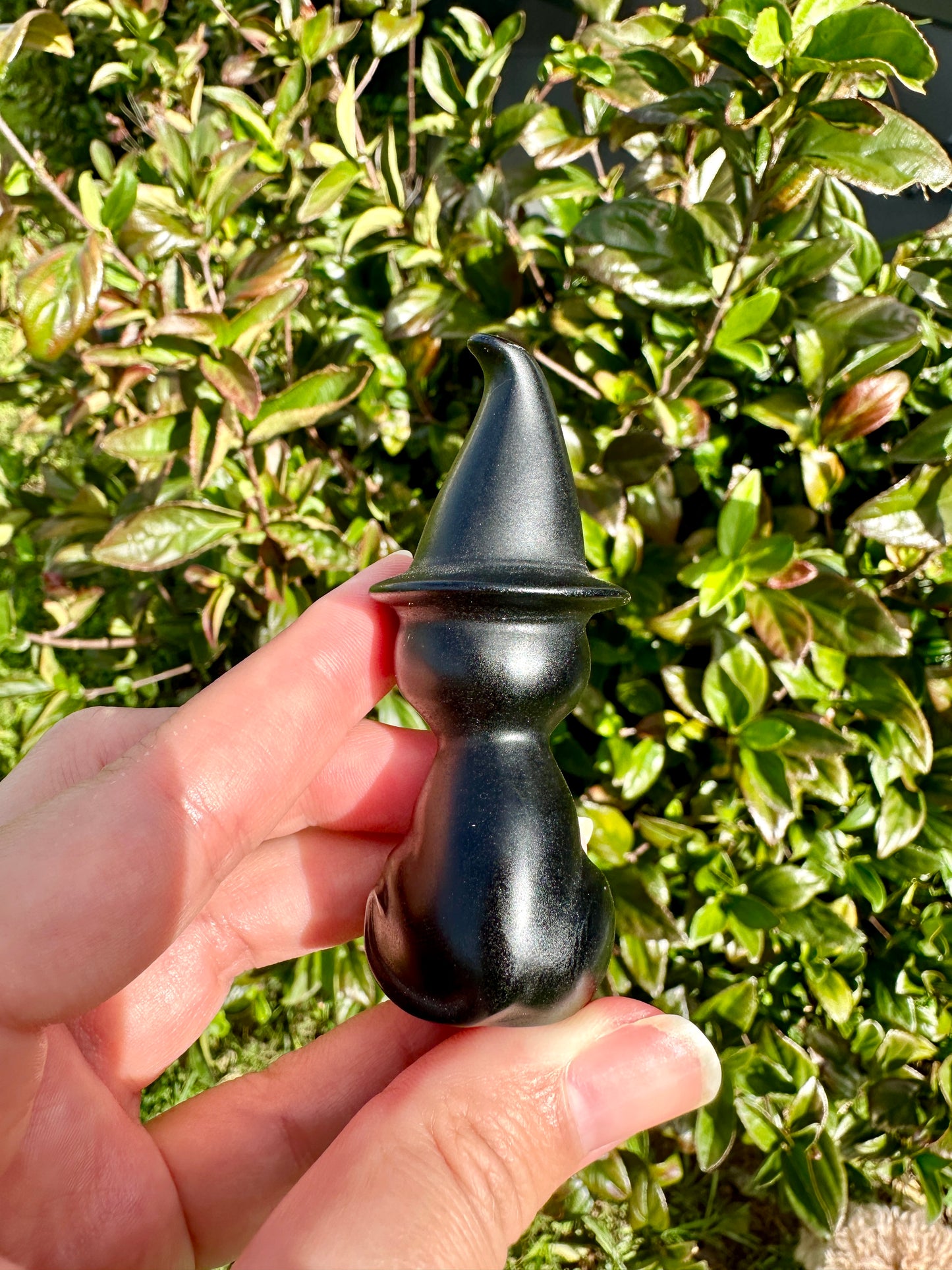 Black Obsidian Cat Witch Carving - Magical Feline Sculpture for Witchy Decor, Spiritual Protection, Altar, Gift for Cat Lovers