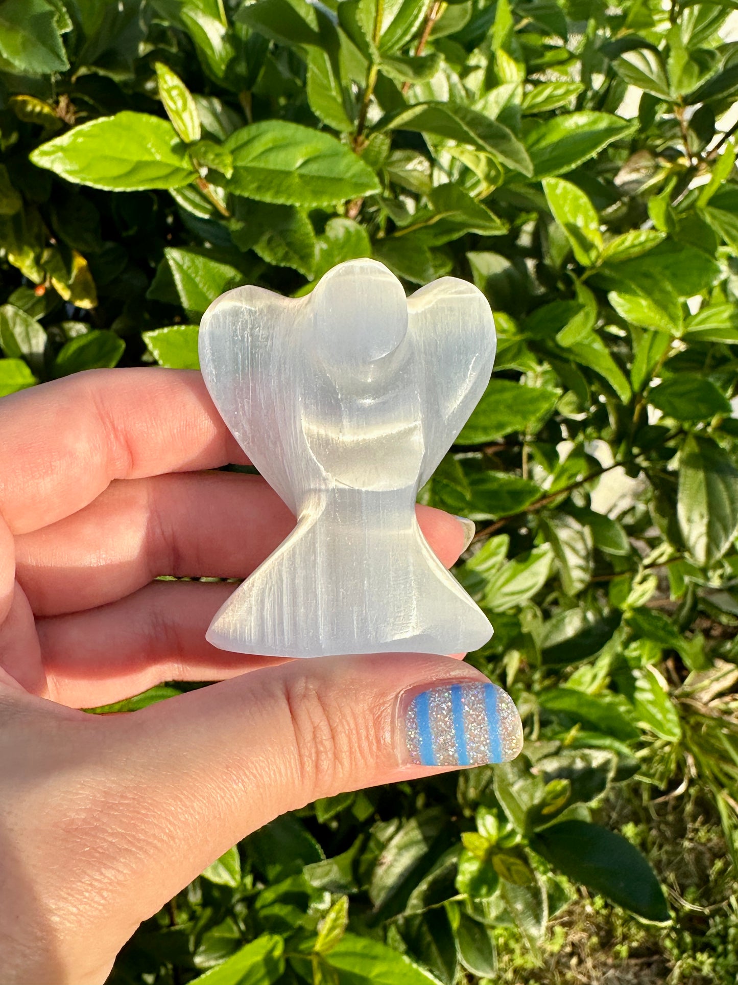Angel Selenite Carving: Divine Handcrafted Gemstone Figurine for Spiritual Healing and Peaceful Home Decor, Ideal for Meditation Spaces