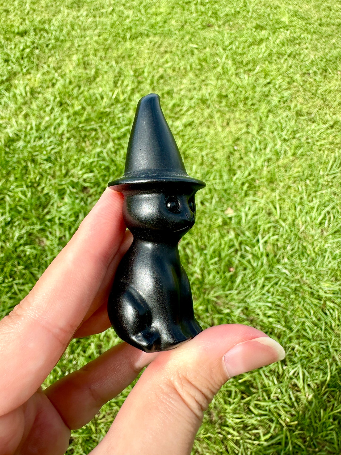 Black Obsidian Cat Witch Carving - Magical Feline Sculpture for Witchy Decor, Spiritual Protection, Altar, Gift for Cat Lovers