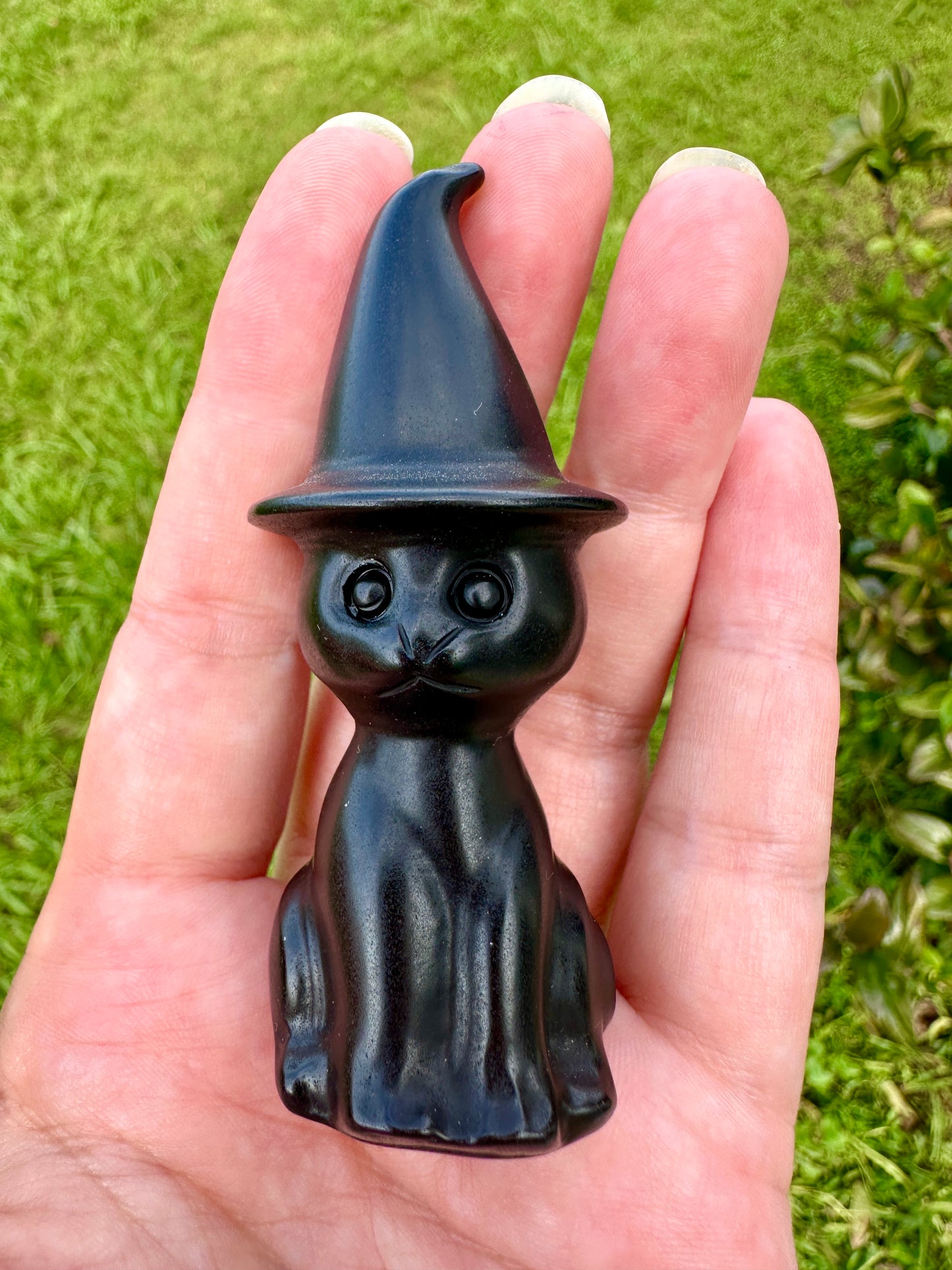 Black Obsidian Cat Witch Carving - Magical Feline Sculpture for Witchy Decor, Spiritual Protection, Altar, Gift for Cat Lovers