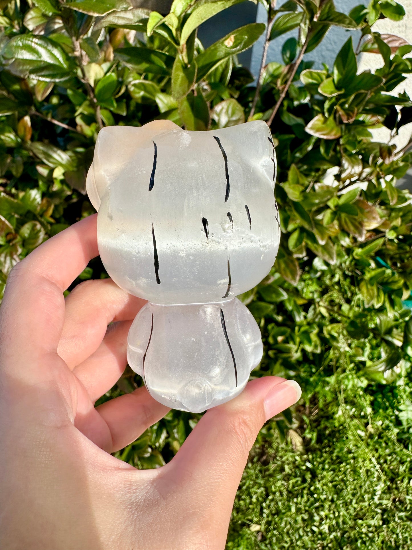 Halloween Hello Kitty - Selenite Cat Sculpture - Mystical Crystal Feline for Witchy Decor, Spiritual Protection, Altar Decoration, Gift for Cat Lovers