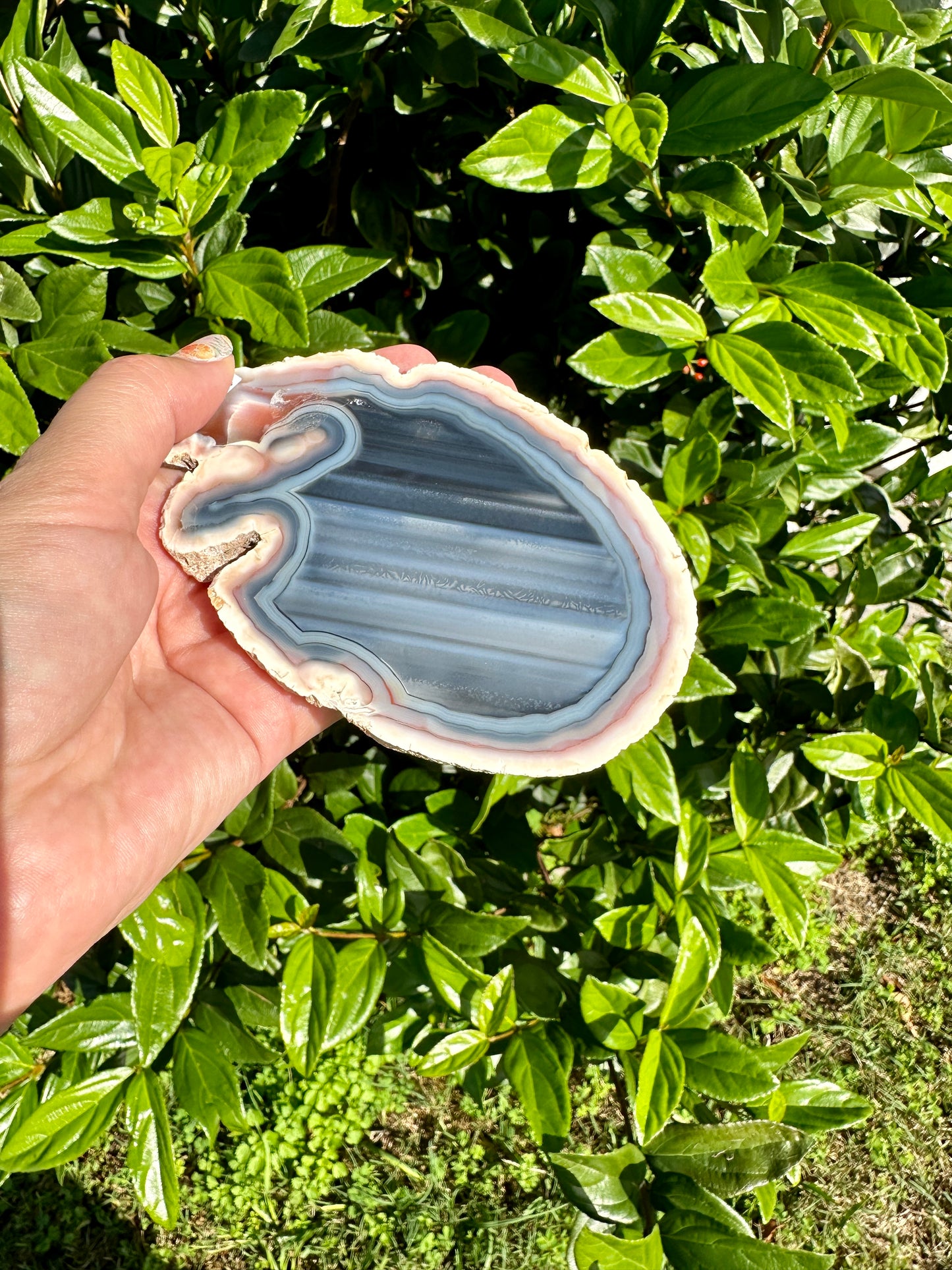 Stunning Agate Druzy Slab - Enhance Your Home with Natural Sparkle, Perfect for Collectors and Feng Shui Enthusiasts