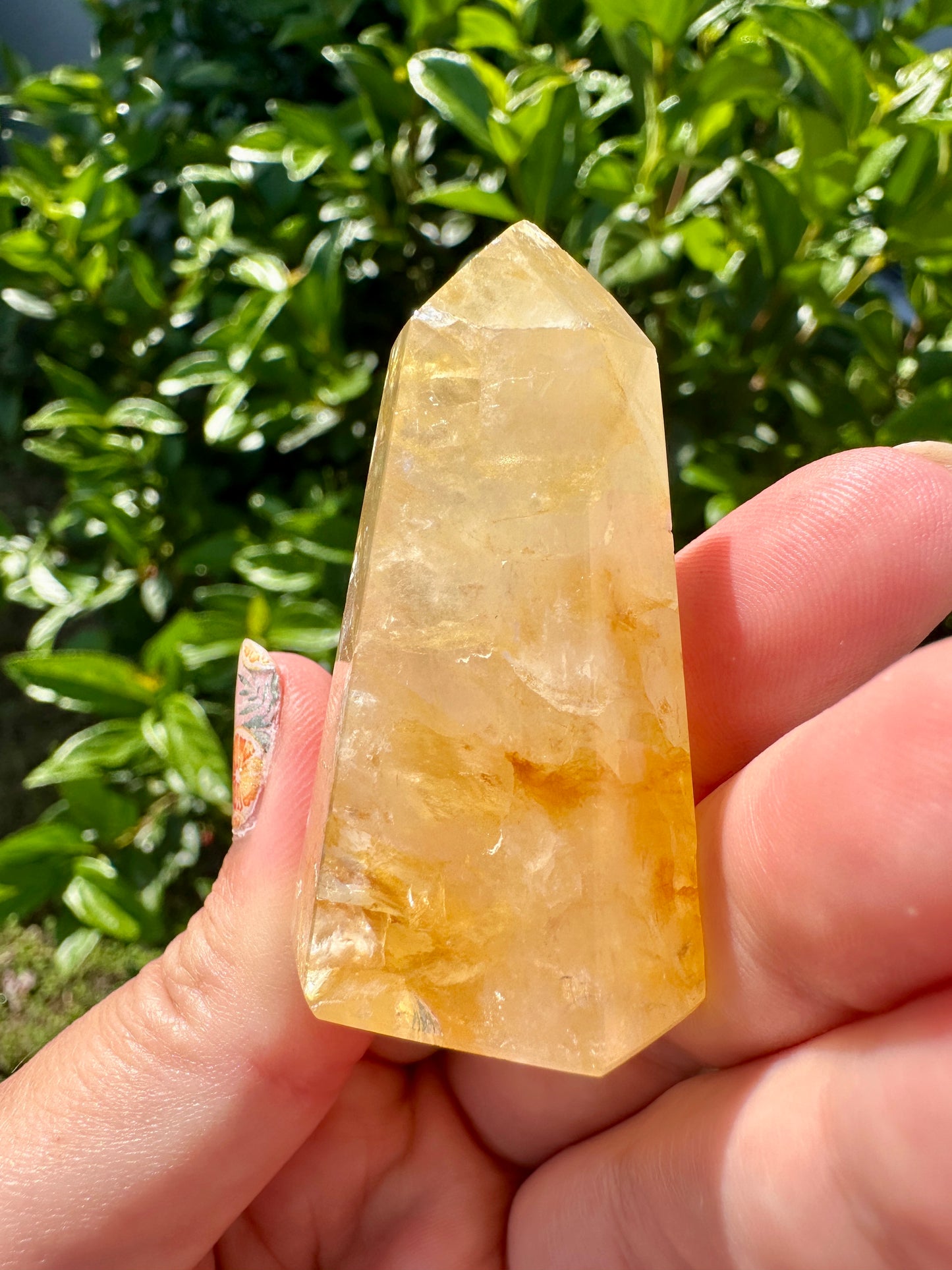 Golden Healer Quartz Tower - A Beacon of Healing and Vitality, Perfect for Energy Work and Aesthetic Decor