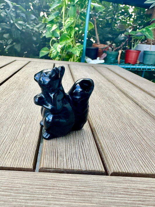 Black Obsidian Squirrel Figurine, Healing Crystal Squirrel Statue, Unique Gemstone Animal Sculpture, Perfect Gift for Nature Lovers