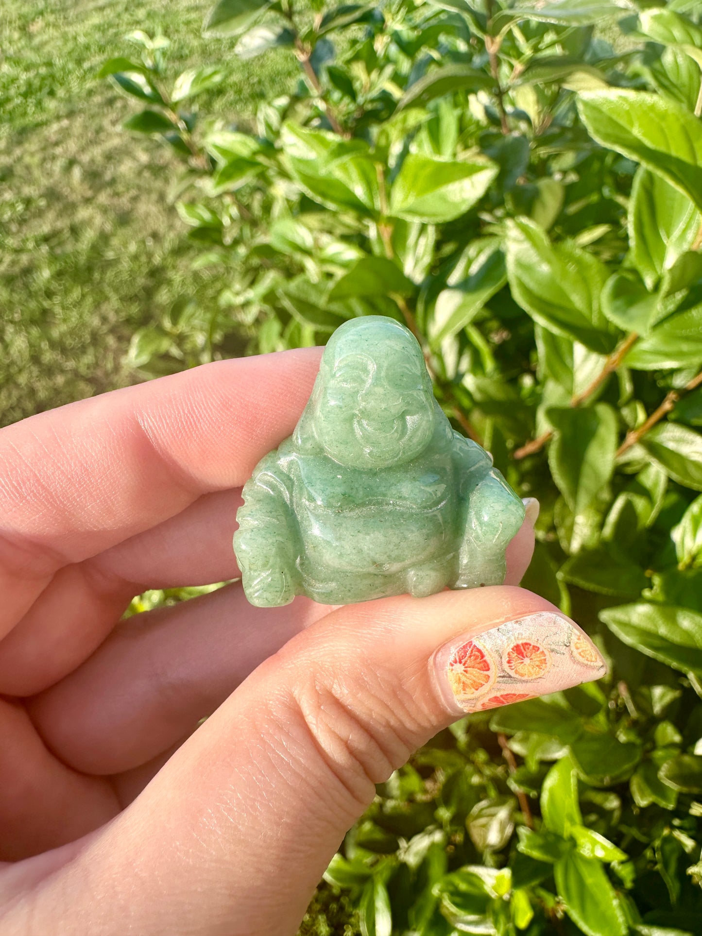 Green Aventurine Buddha Carving: Serene Hand-Carved Buddha Figurine, Ideal for Enhancing Peace, Prosperity, and Feng Shui in Any Space