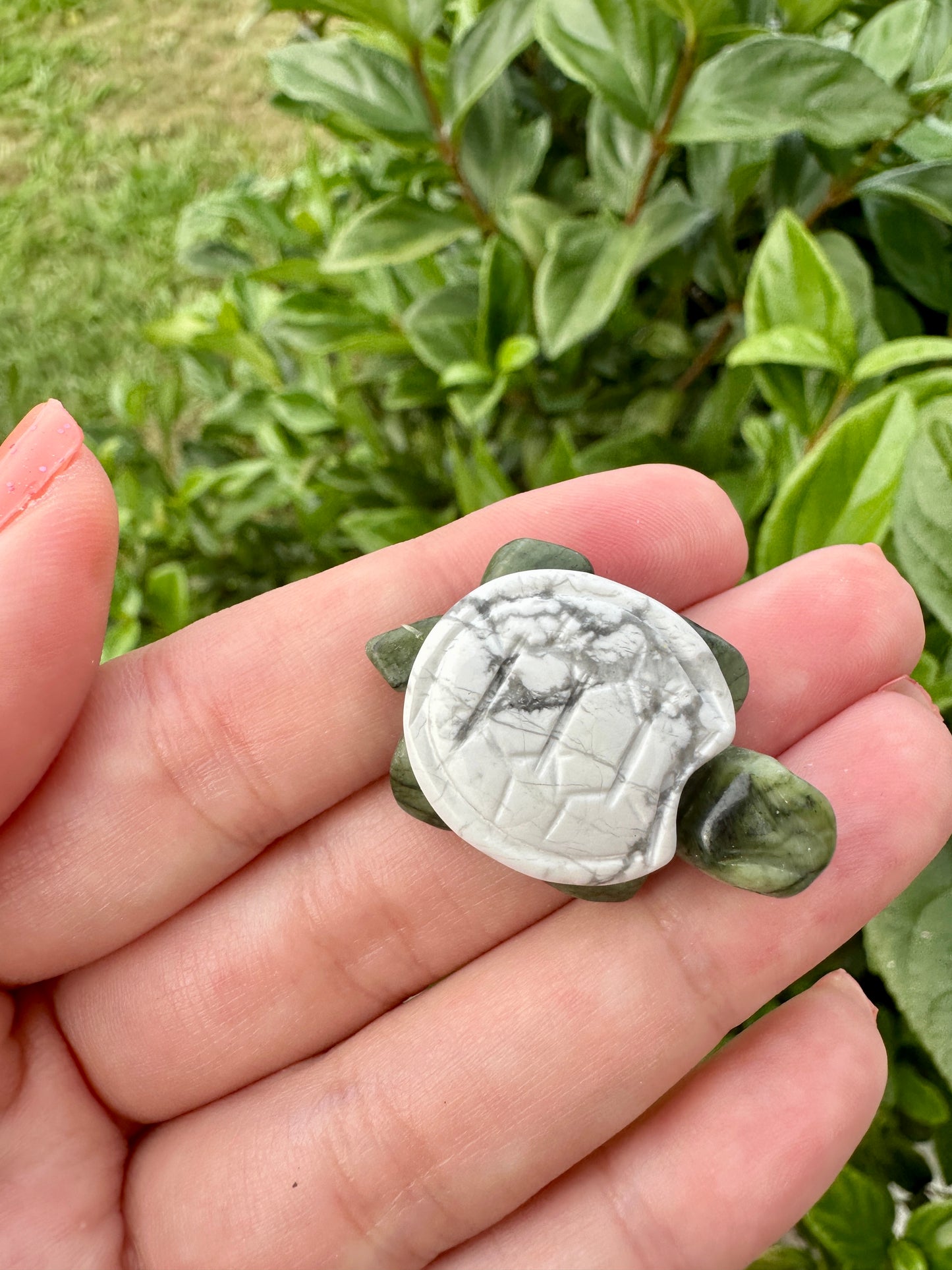 Howlite and Green Jade Turtle Carving - Exquisite Gemstone Turtle, Symbol of Longevity and Prosperity, Perfect Decorative and Collectible Piece