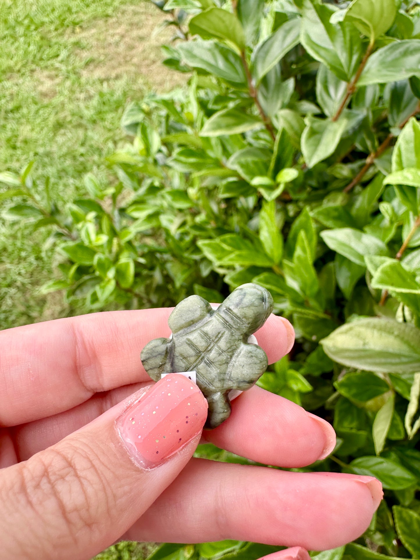 Howlite and Green Jade Turtle Carving - Exquisite Gemstone Turtle, Symbol of Longevity and Prosperity, Perfect Decorative and Collectible Piece