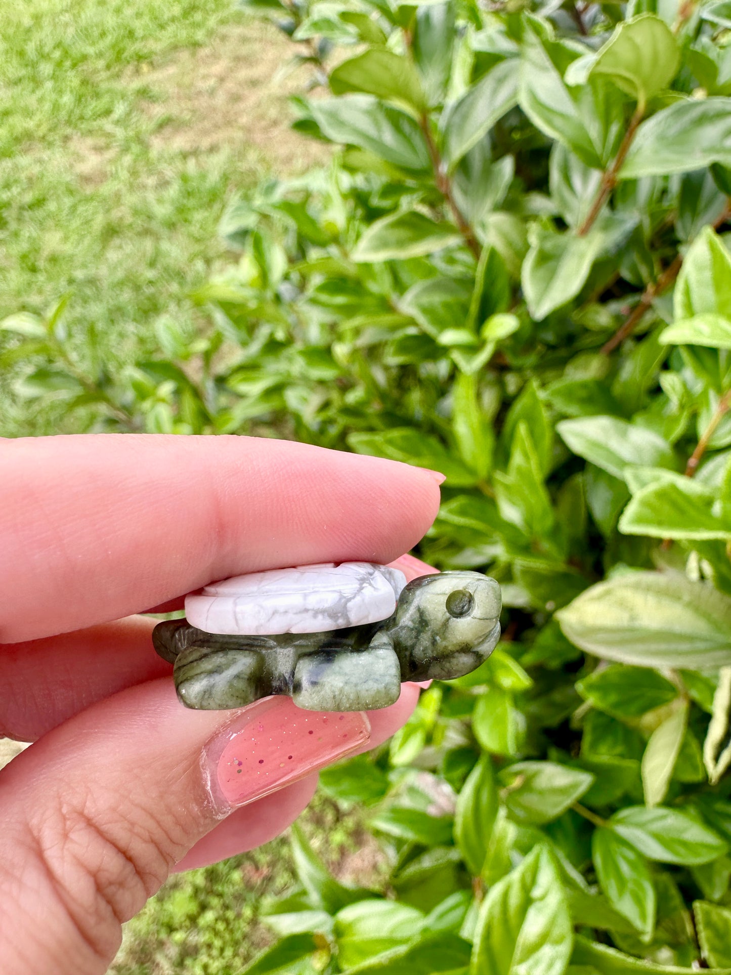 Howlite and Green Jade Turtle Carving - Exquisite Gemstone Turtle, Symbol of Longevity and Prosperity, Perfect Decorative and Collectible Piece