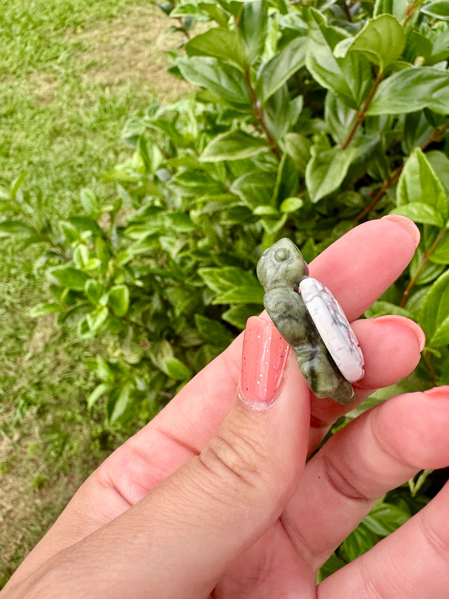 Howlite and Green Jade Turtle Carving - Exquisite Gemstone Turtle, Symbol of Longevity and Prosperity, Perfect Decorative and Collectible Piece