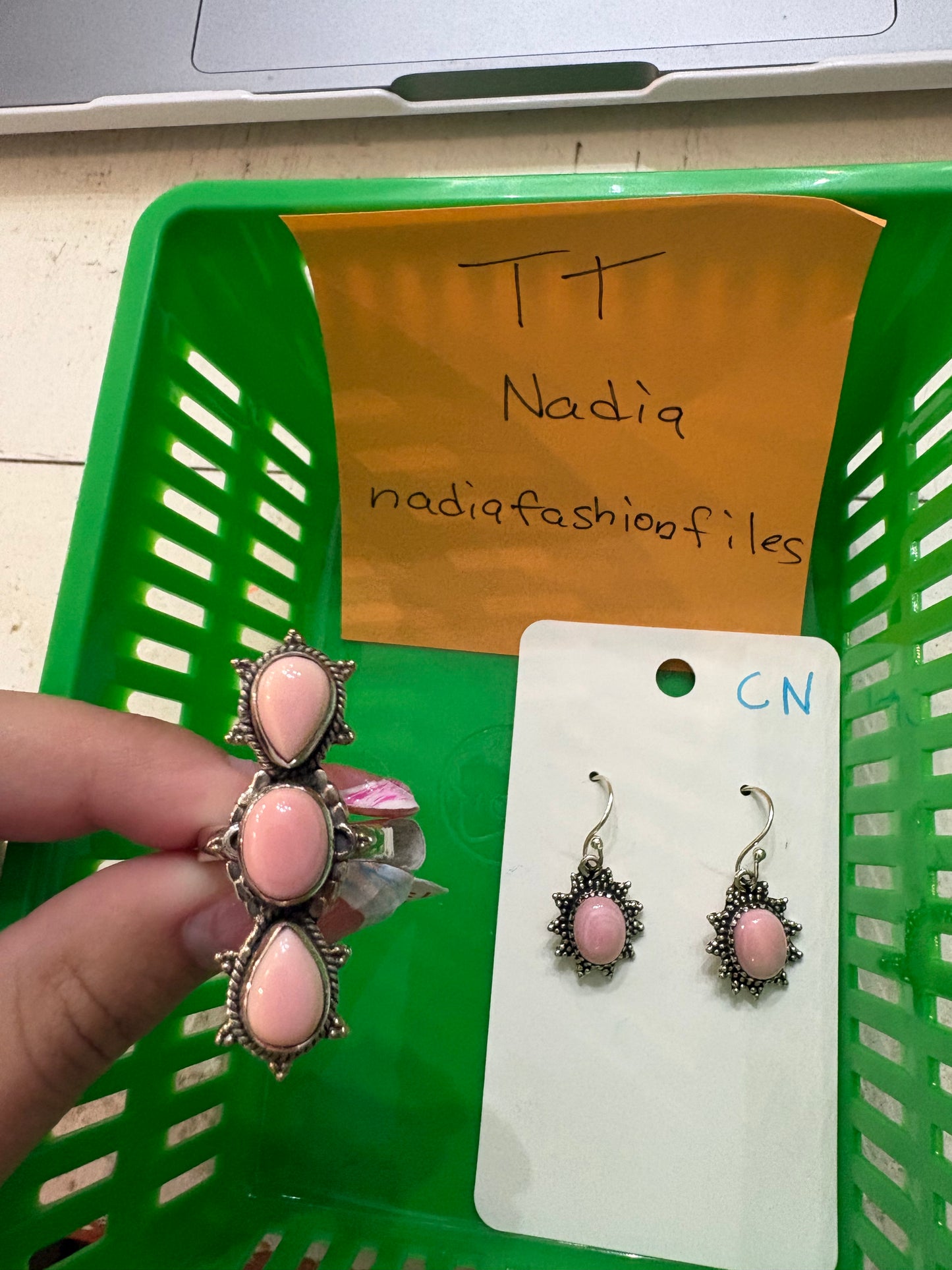 nadiafashionfiles