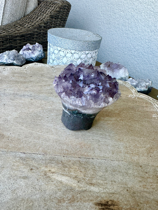 Amethyst Bouquet - Stunning Purple Crystal Arrangement, Perfect for Decor and Energy Cleansing, Unique Gift for Crystal Lovers