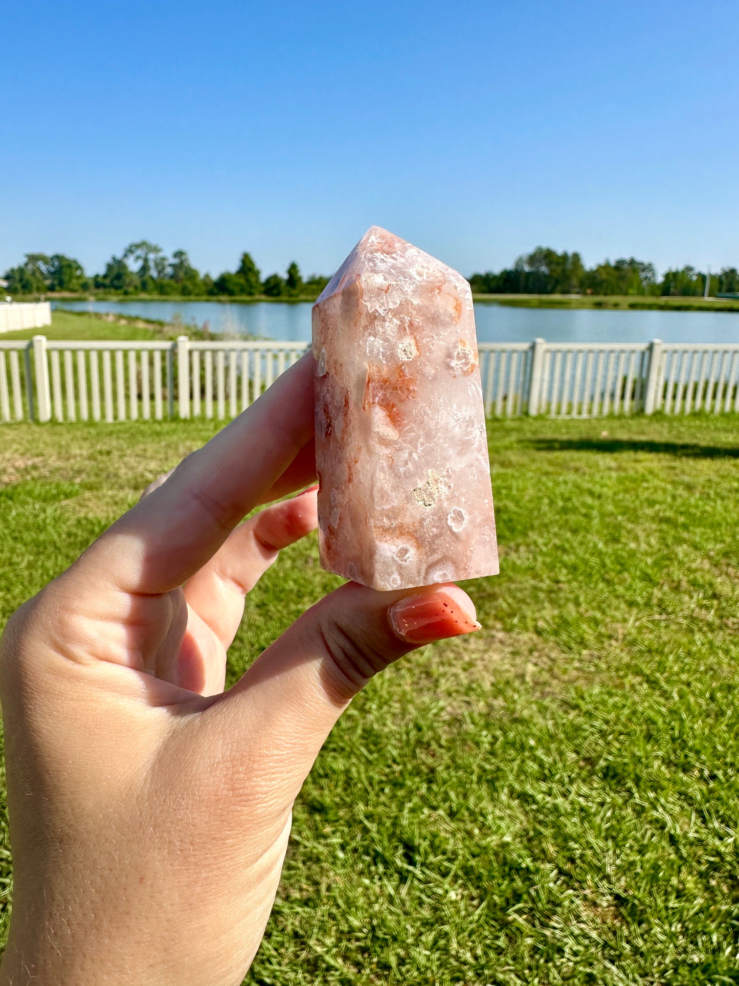 Discover the Enchanting Beauty of Flower Agate Towers - Perfect for Home Decor, Meditation, and Spiritual Healing