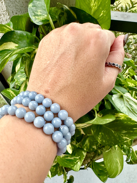 Serene Angelite Bracelet with 8mm Beads - A Touch of Peace and Angelic Energy for Your Daily Wear
