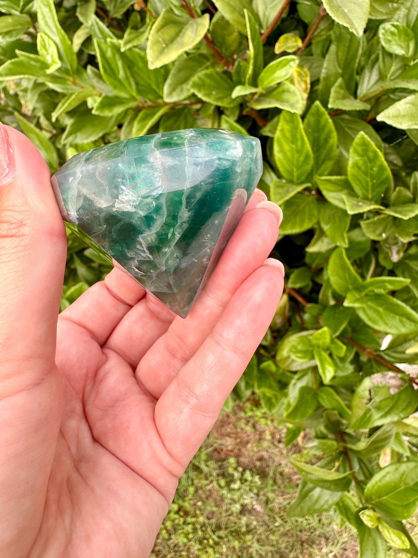 Stunning Fluorite Diamond Shape Carving: Perfect for Collectors and Decor, Vibrant Color Spectrum, Ideal Gift for Gem Enthusiasts